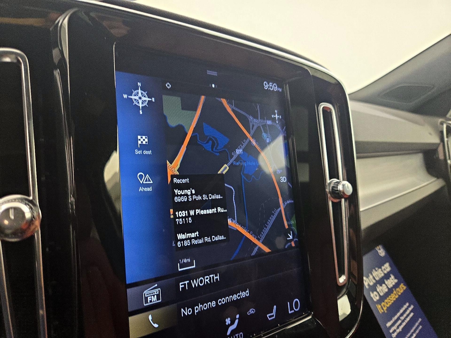 Thumbnail: 2020 Volvo XC40 - 14