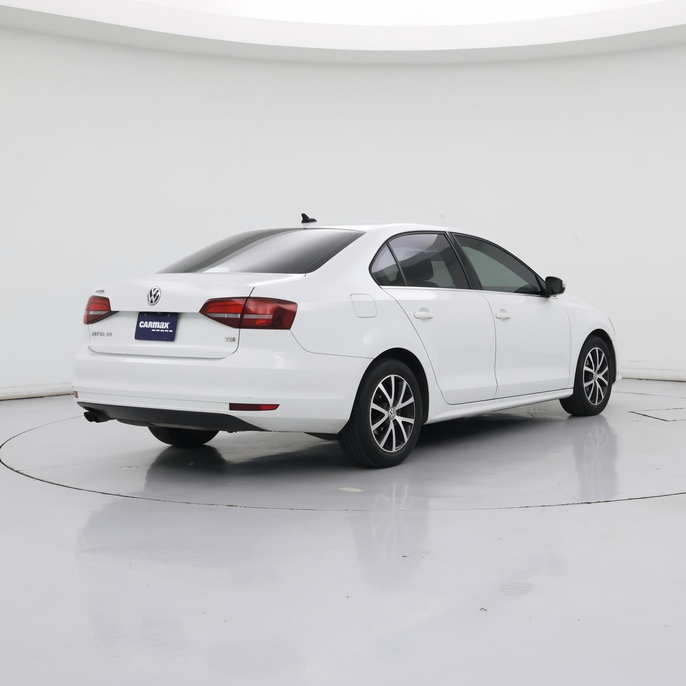 Thumbnail: 2017 Volkswagen Jetta - 8