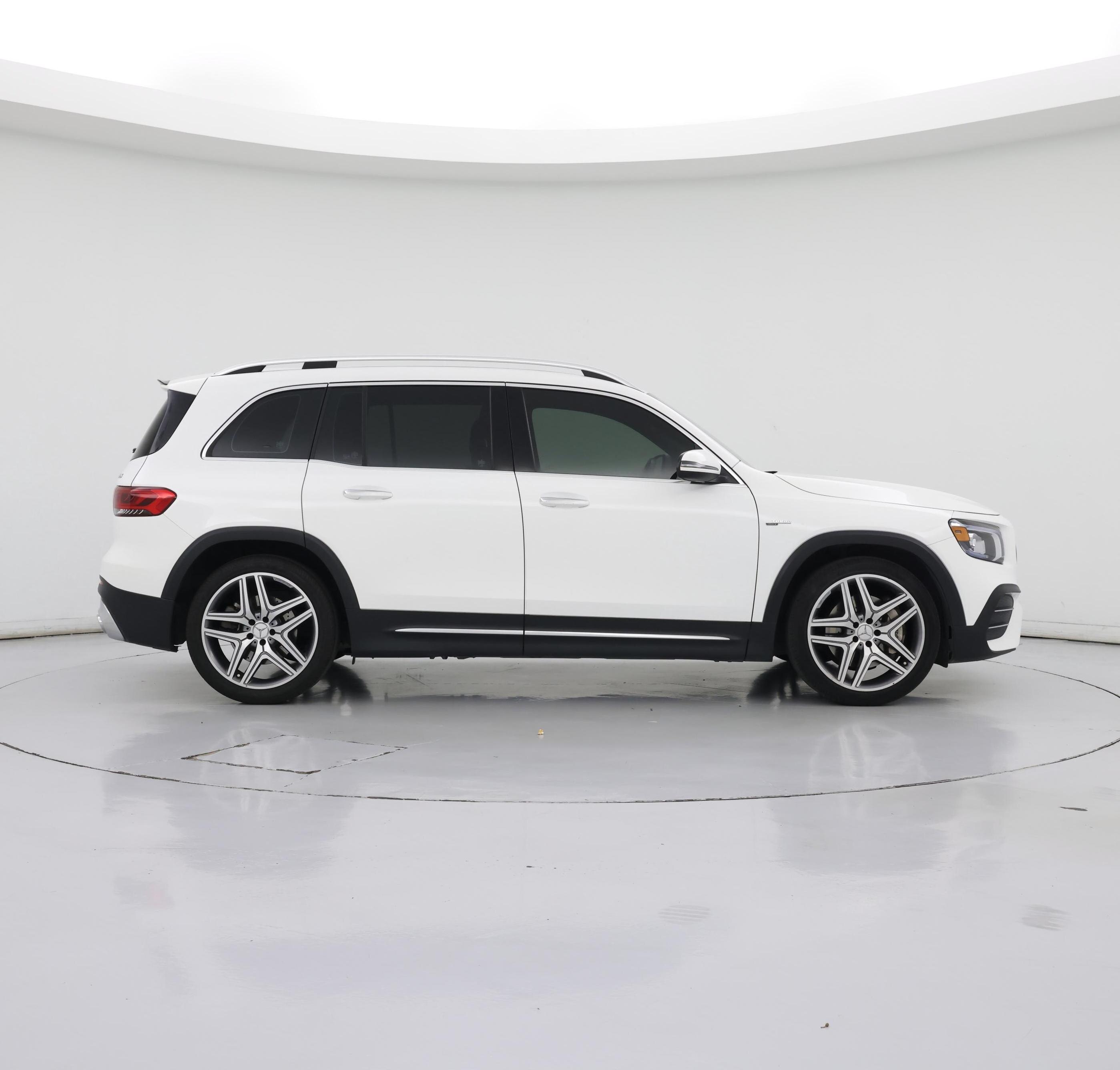 Thumbnail: 2022 Mercedes-Benz GLB - 7