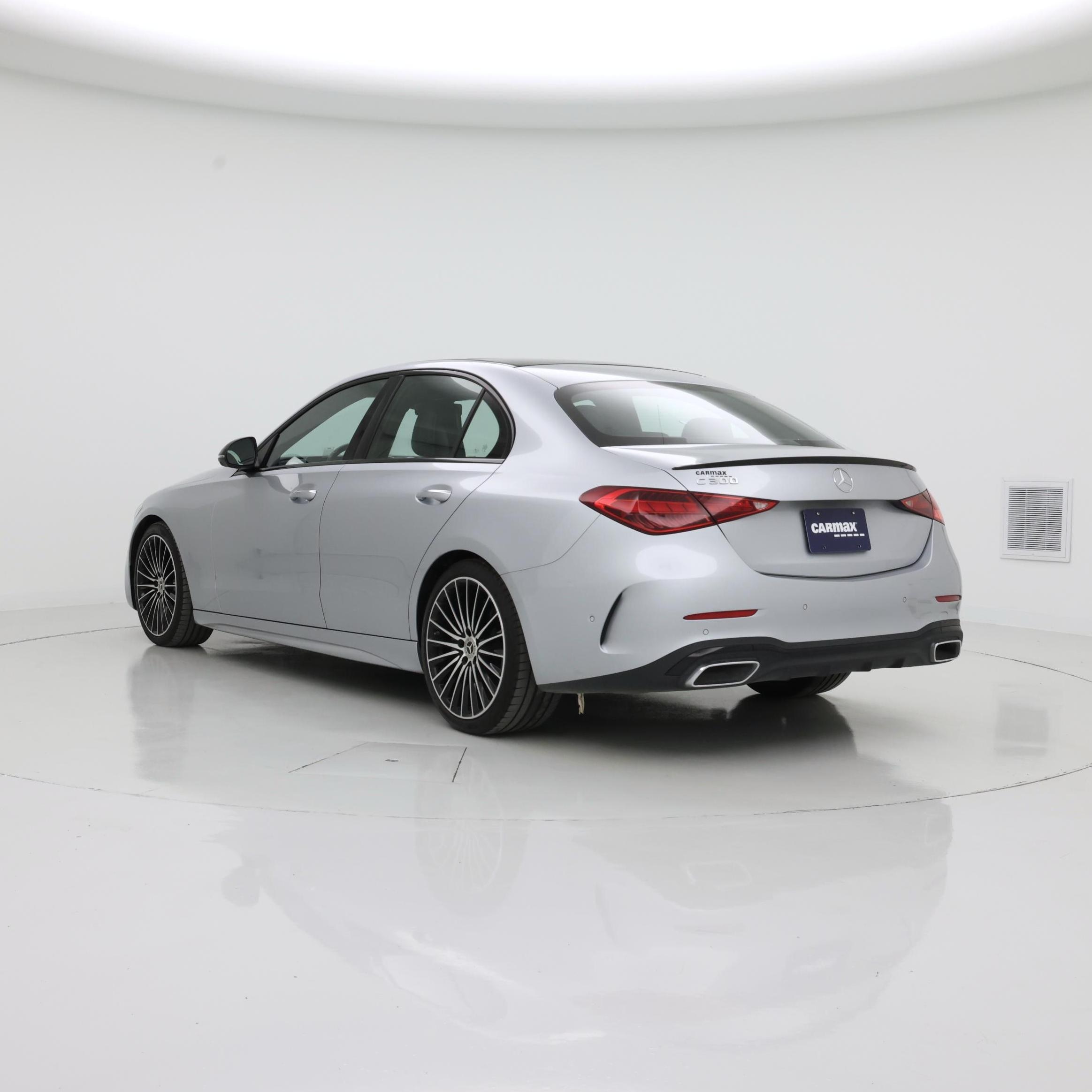 Thumbnail: 2022 Mercedes-Benz C-Class - 2