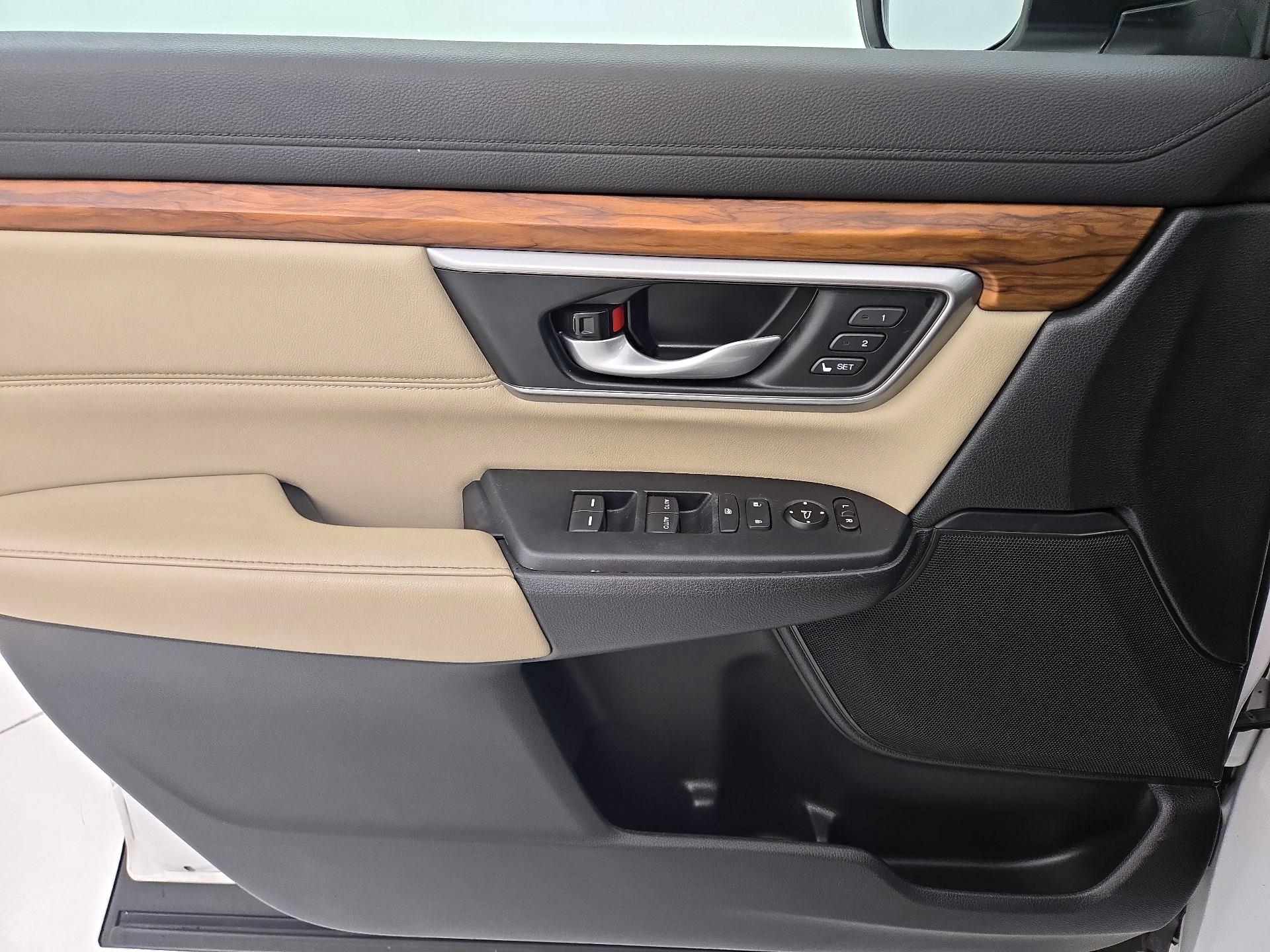 Thumbnail: 2020 Honda CR-V - 12