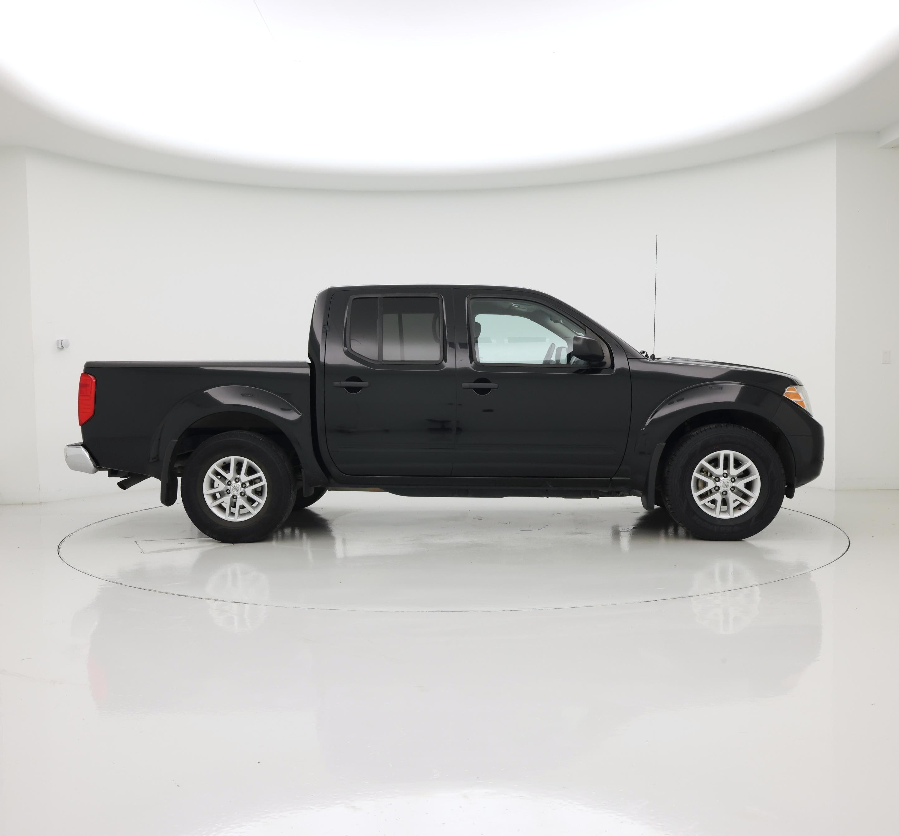 Thumbnail: 2021 Nissan Frontier - 7