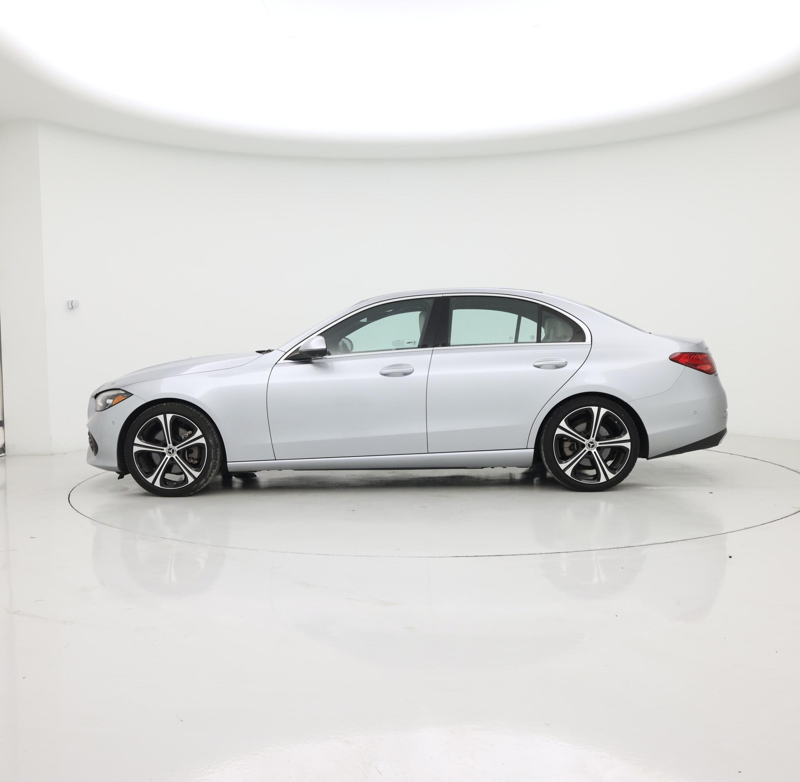 Thumbnail: 2022 Mercedes-Benz C-Class - 3