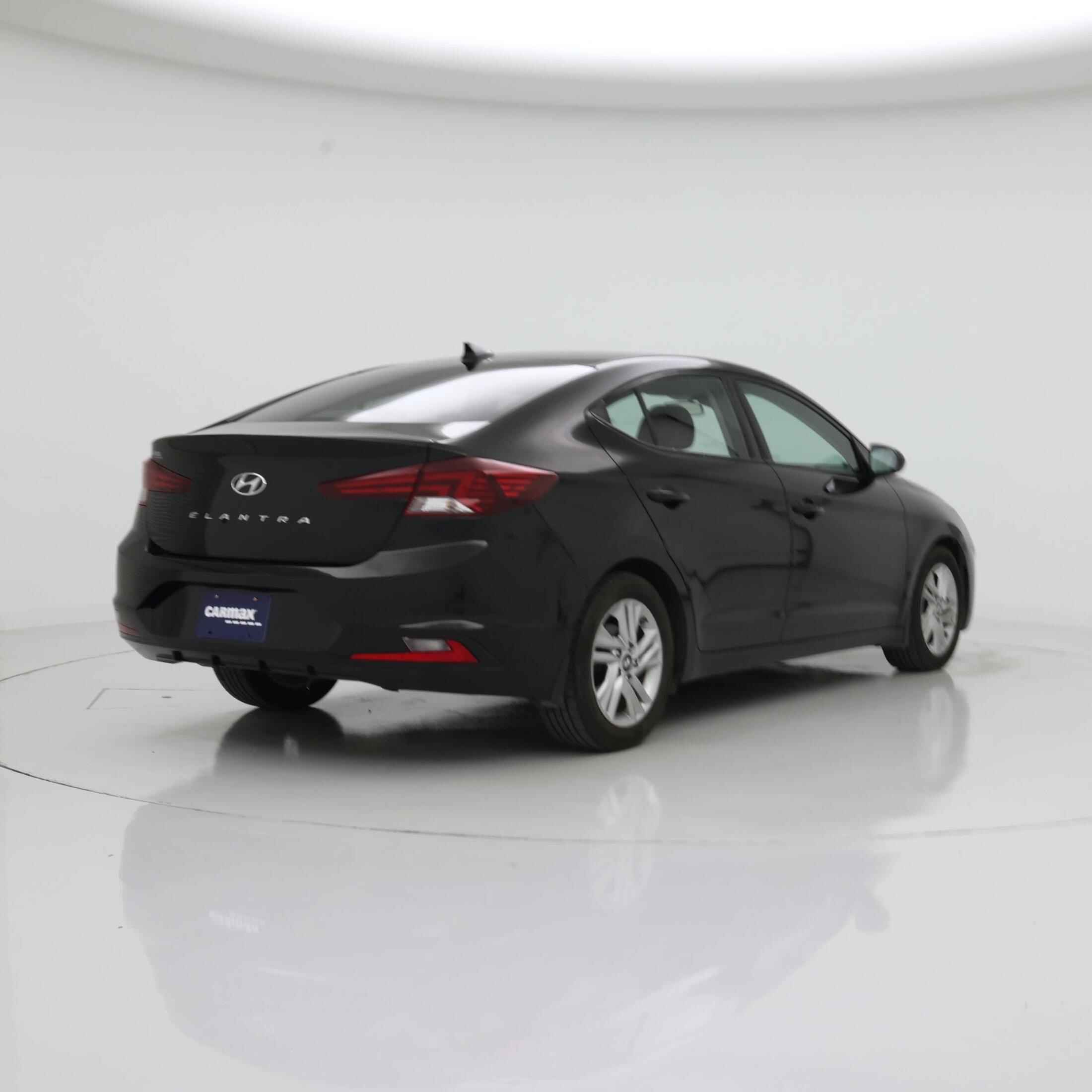 Thumbnail: 2020 Hyundai Elantra - 8