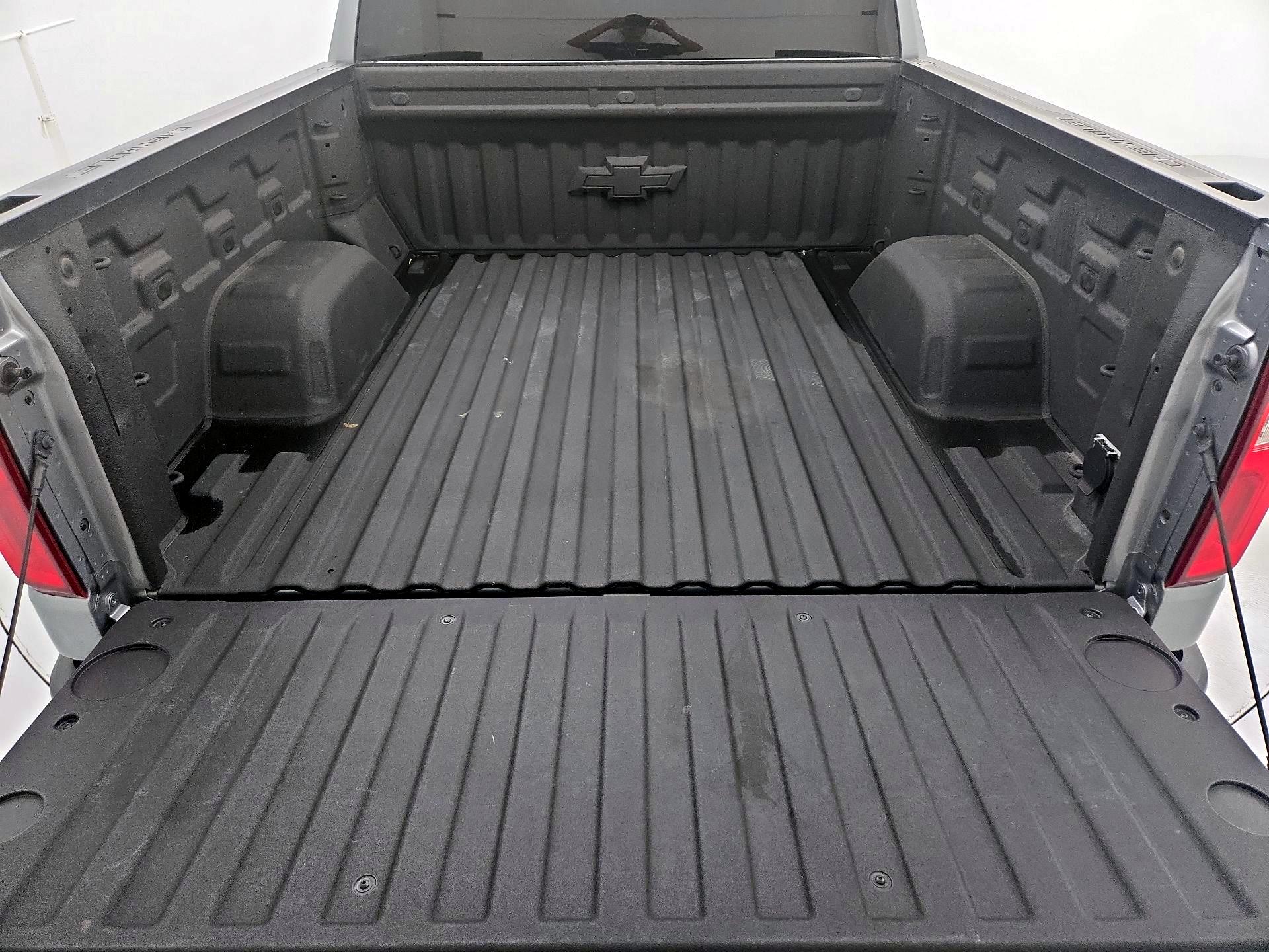 Thumbnail: 2023 Chevrolet Silverado 1500 - 20