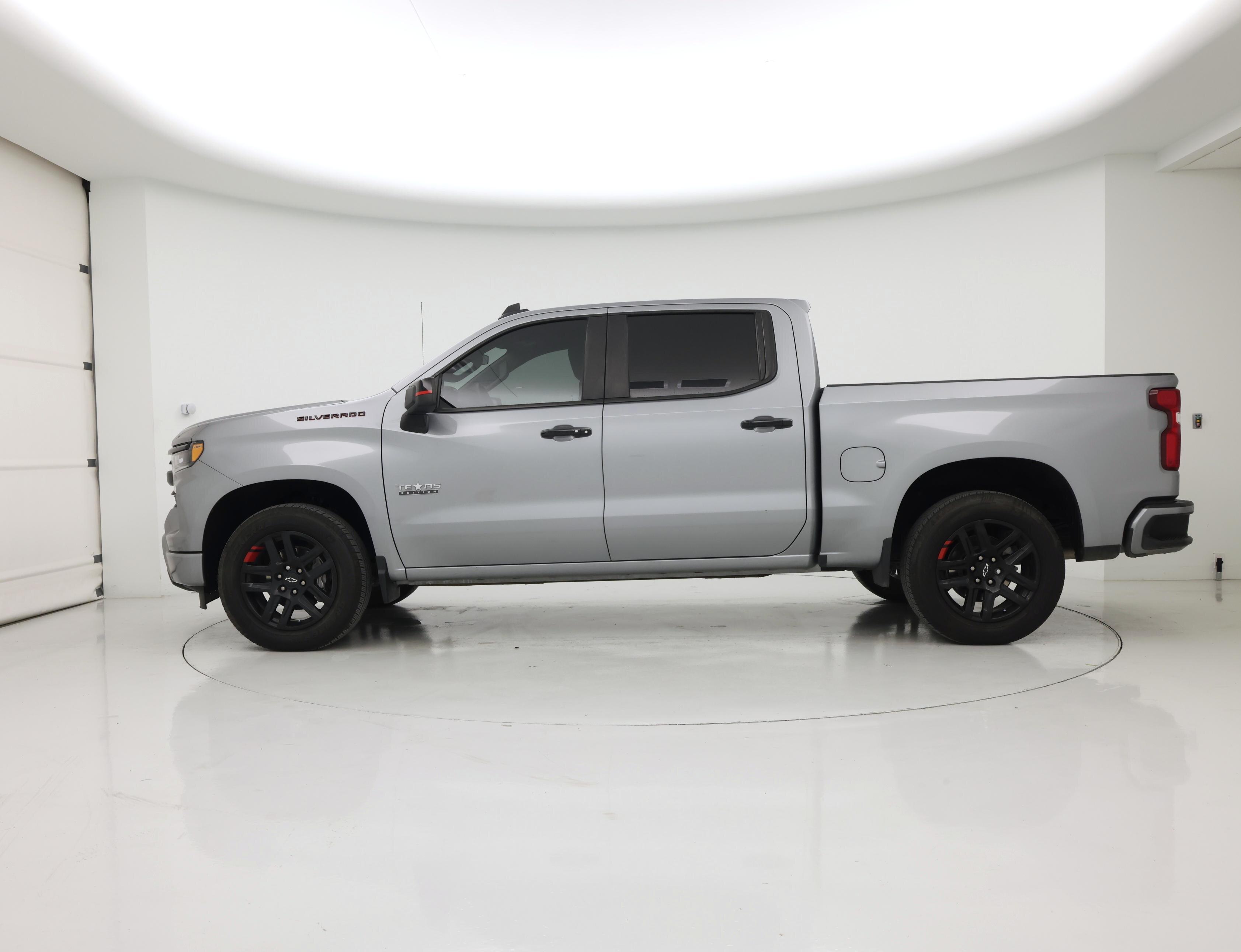 Thumbnail: 2023 Chevrolet Silverado 1500 - 3