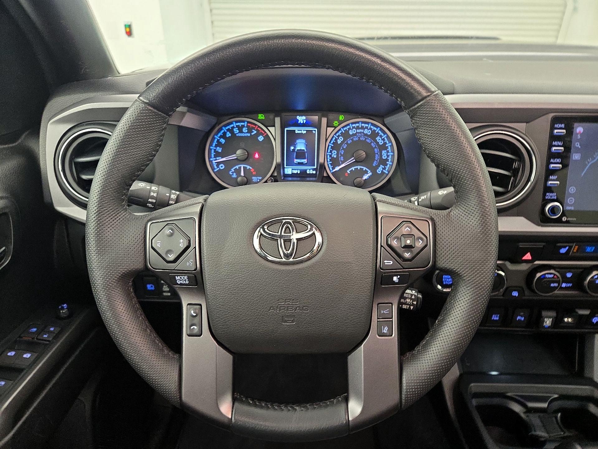 Thumbnail: 2022 Toyota Tacoma - 10