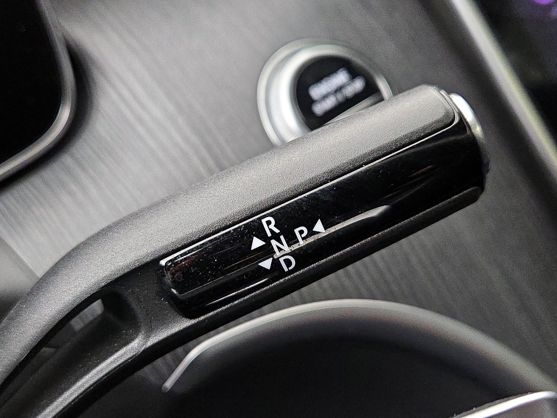 Thumbnail: 2023 Mercedes-Benz C-Class - 17