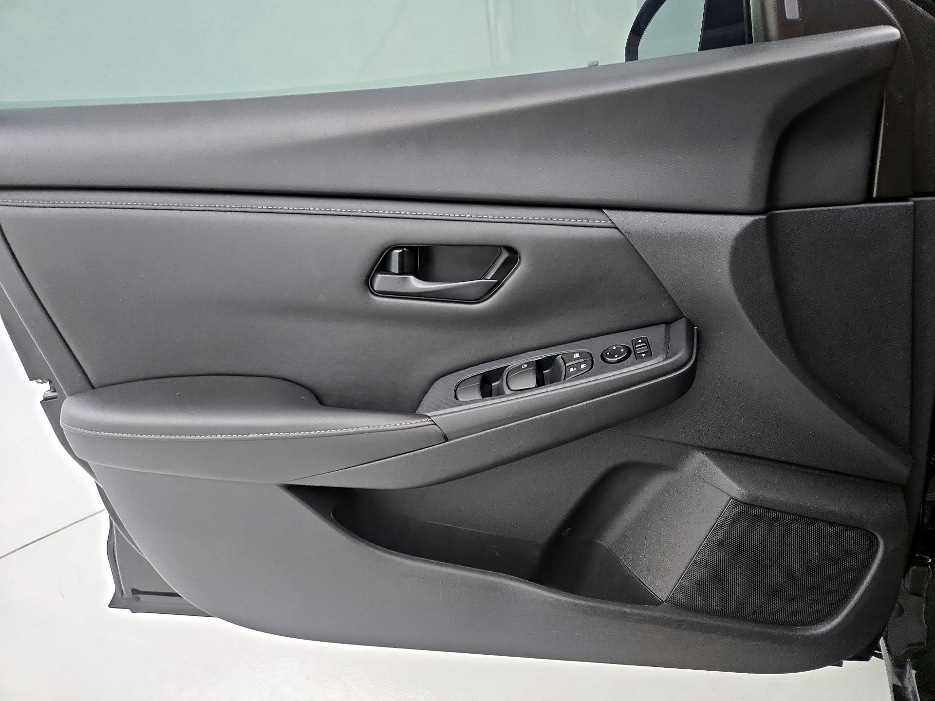 Thumbnail: 2024 Nissan Sentra - 12