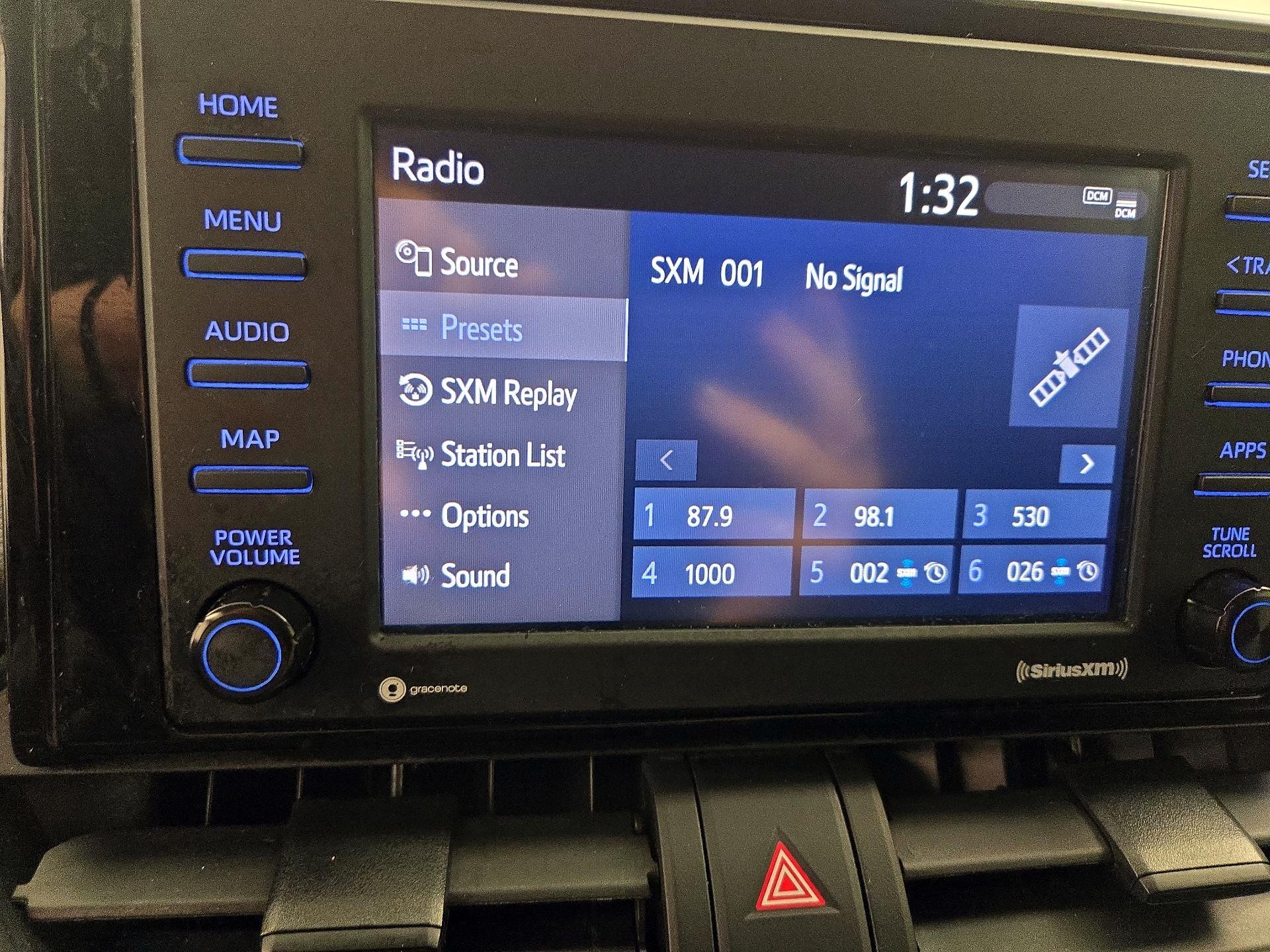 Thumbnail: 2020 Toyota RAV4 - 15