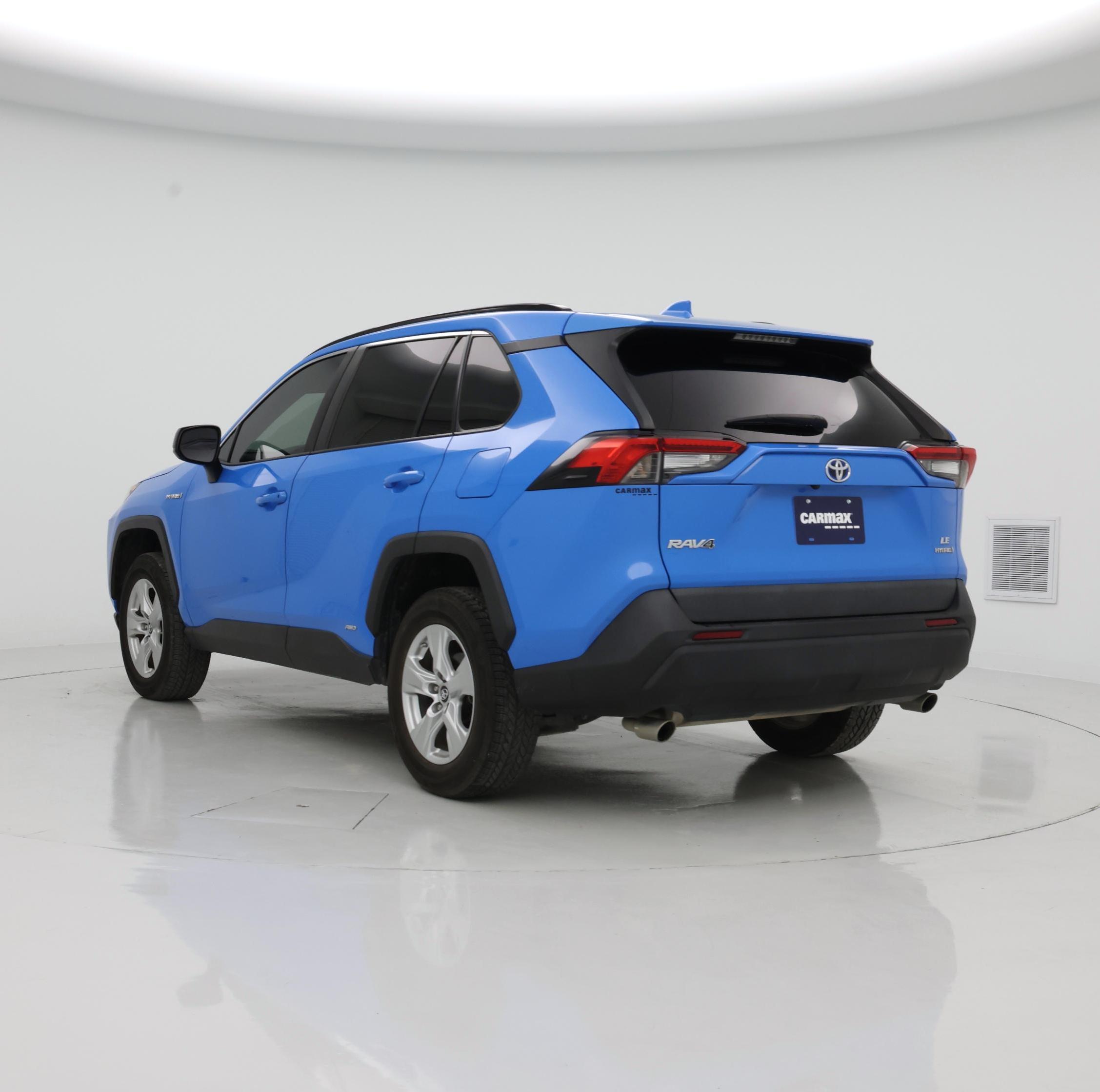 Thumbnail: 2020 Toyota RAV4 - 2