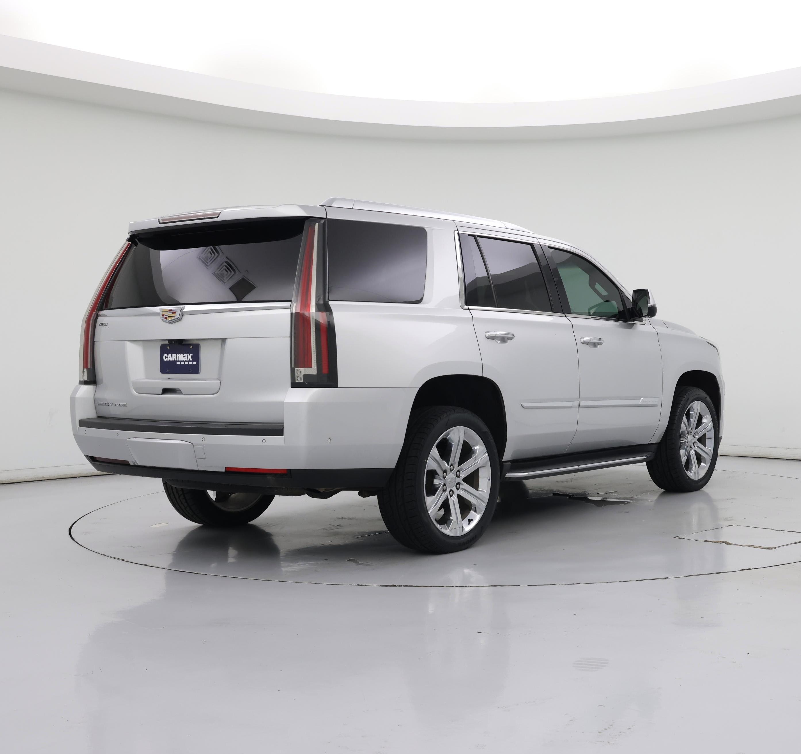 Thumbnail: 2017 Cadillac Escalade - 8