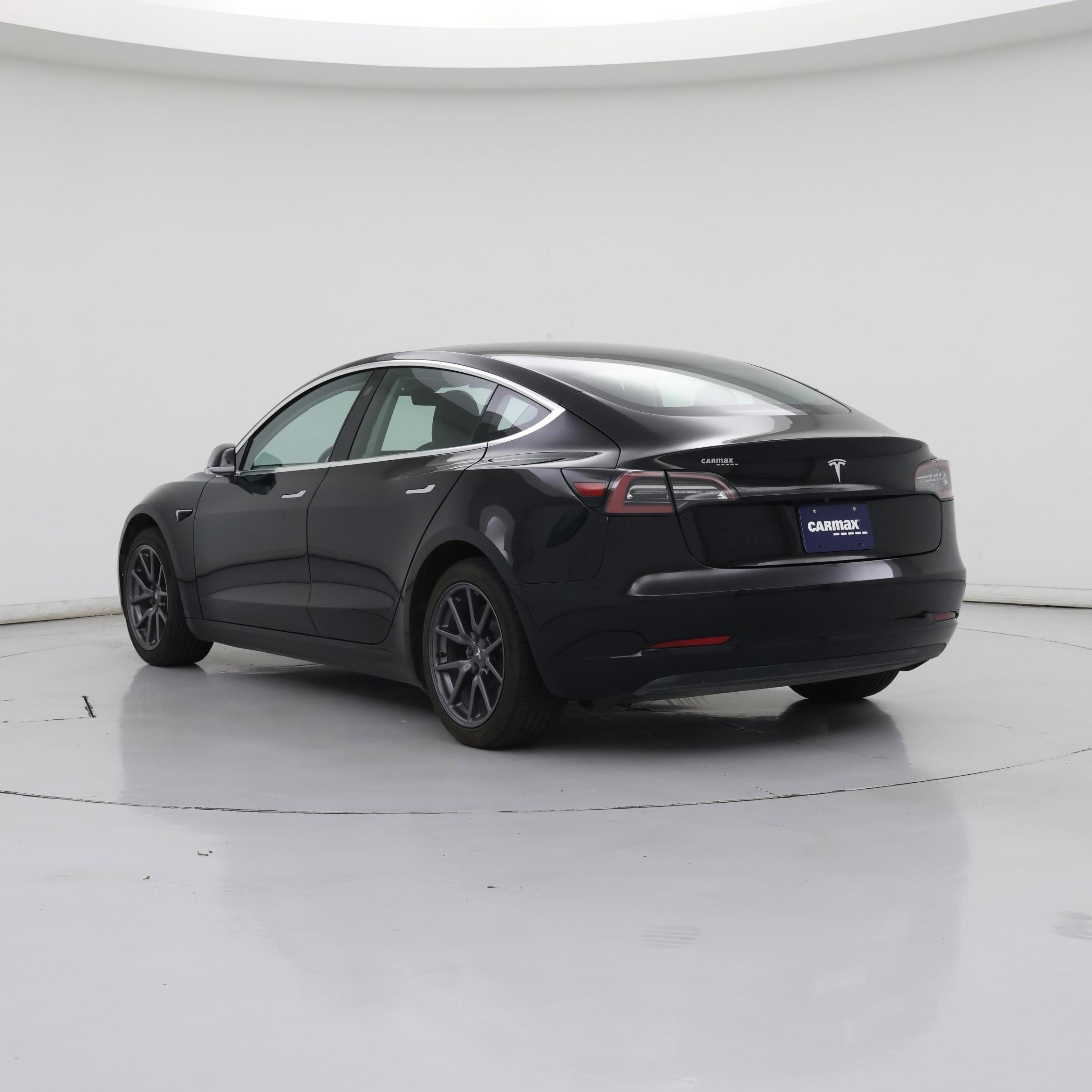 Thumbnail: 2019 Tesla Model 3 - 2