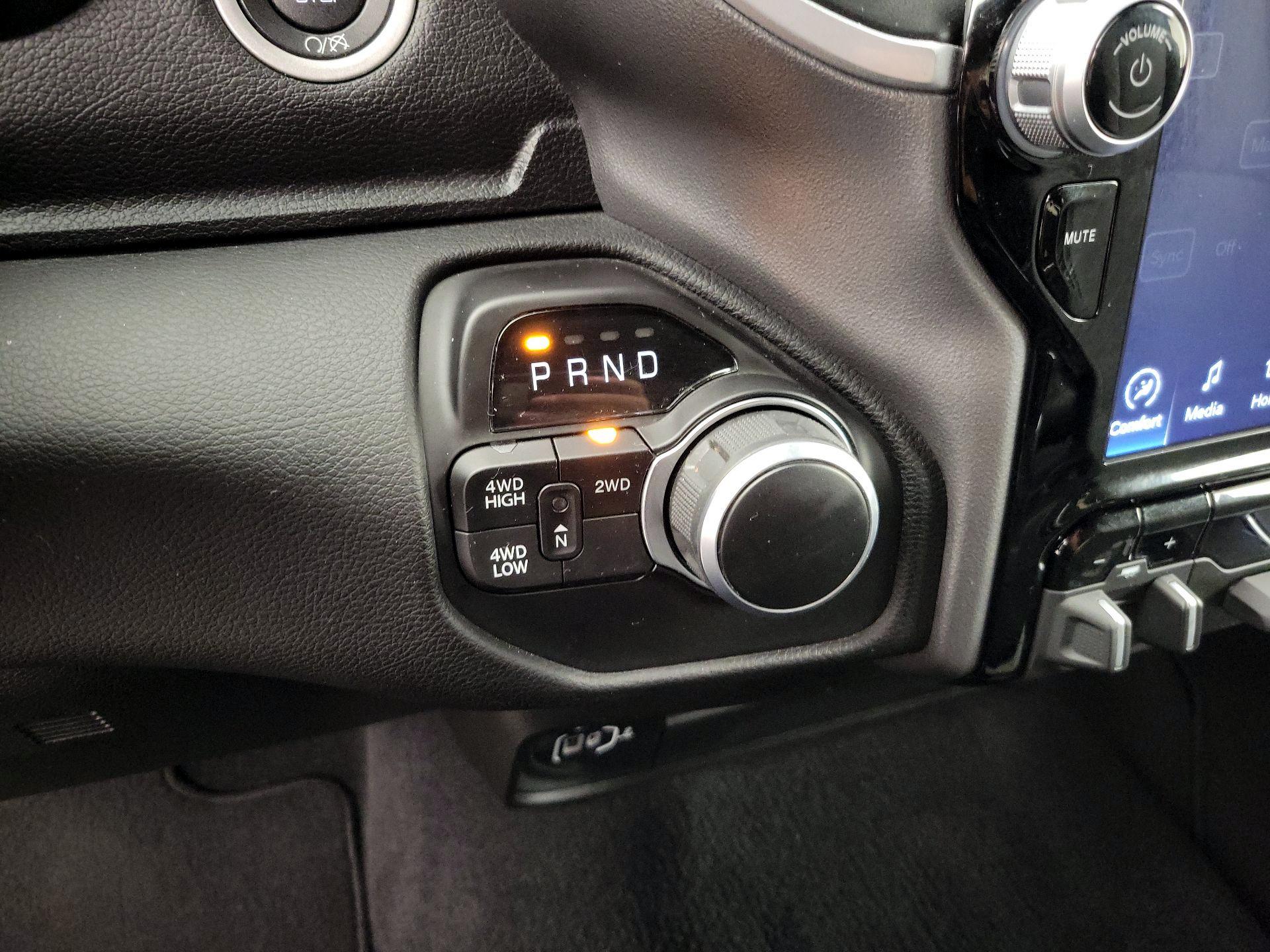 Thumbnail: 2024 RAM 2500 - 18