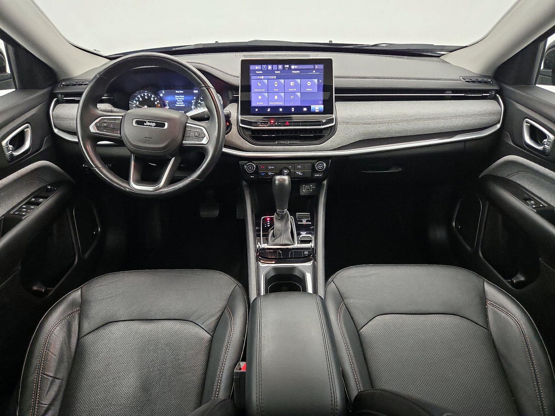 Thumbnail: 2022 Jeep Compass - 9