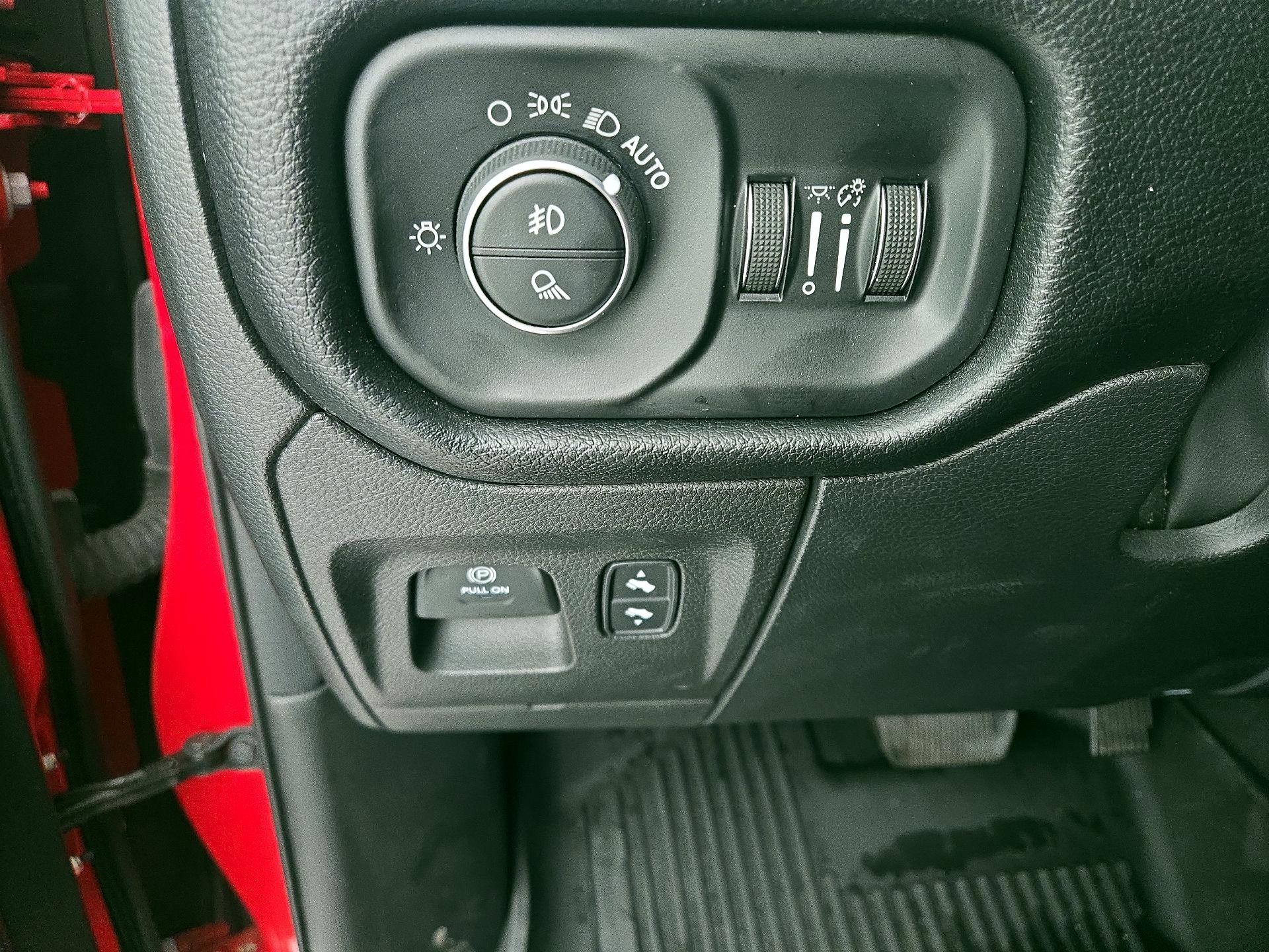 Thumbnail: 2022 RAM 1500 - 13