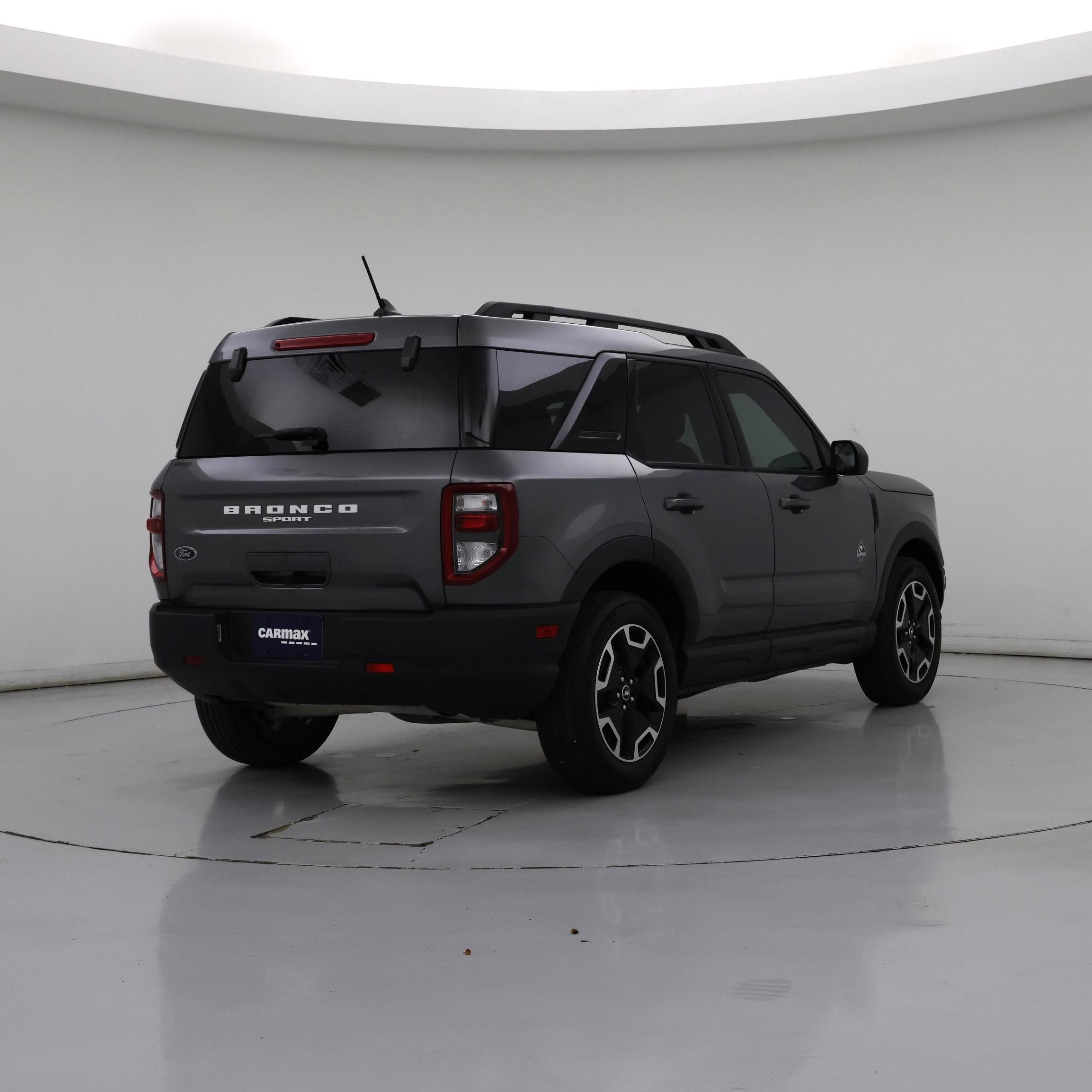 Thumbnail: 2023 Ford Bronco Sport - 8