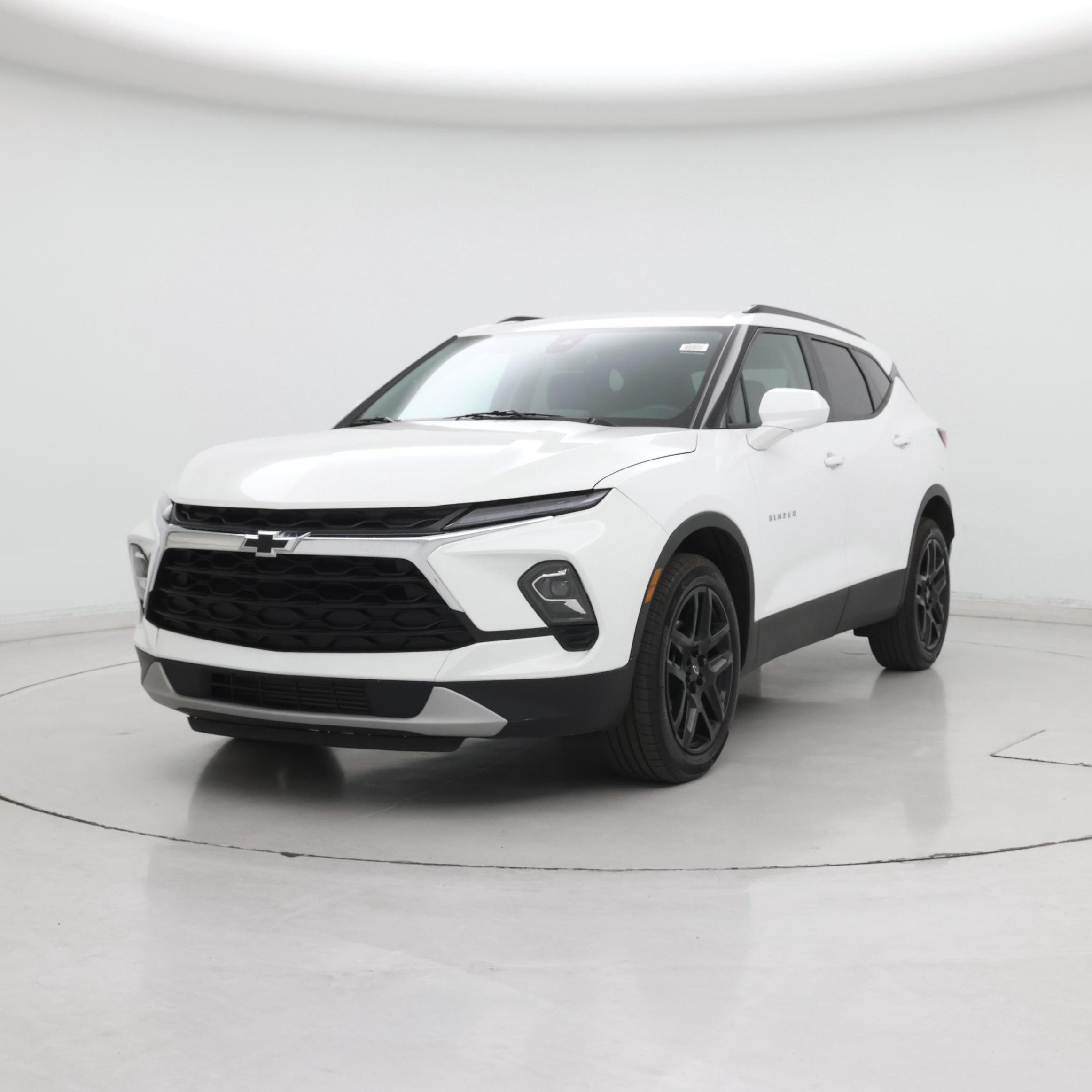Thumbnail: 2023 Chevrolet Blazer - 4