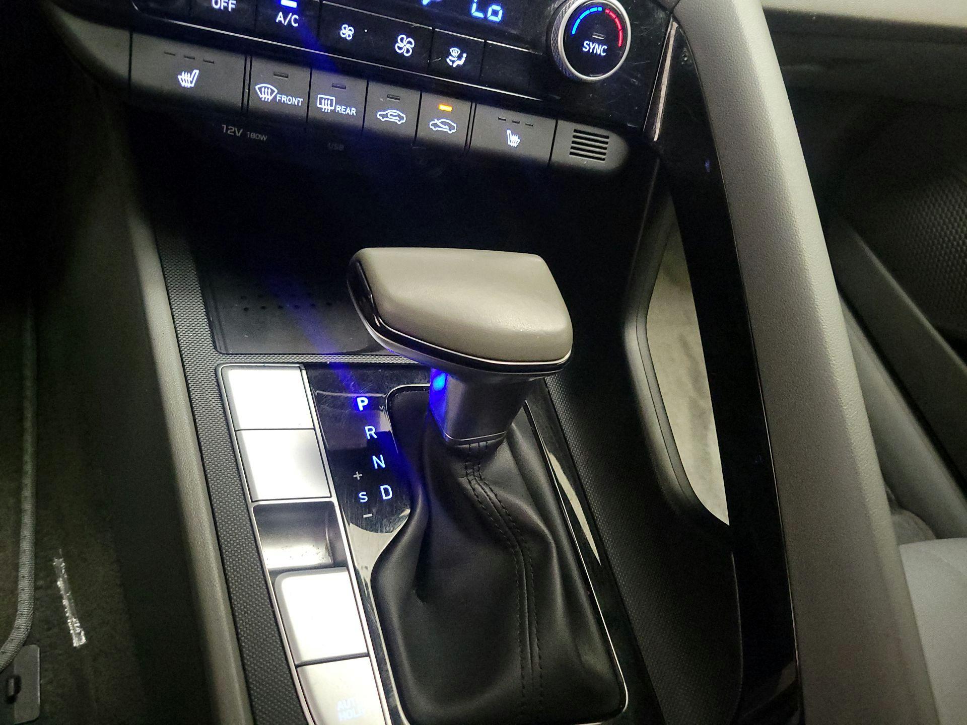 Thumbnail: 2023 Hyundai Elantra - 18