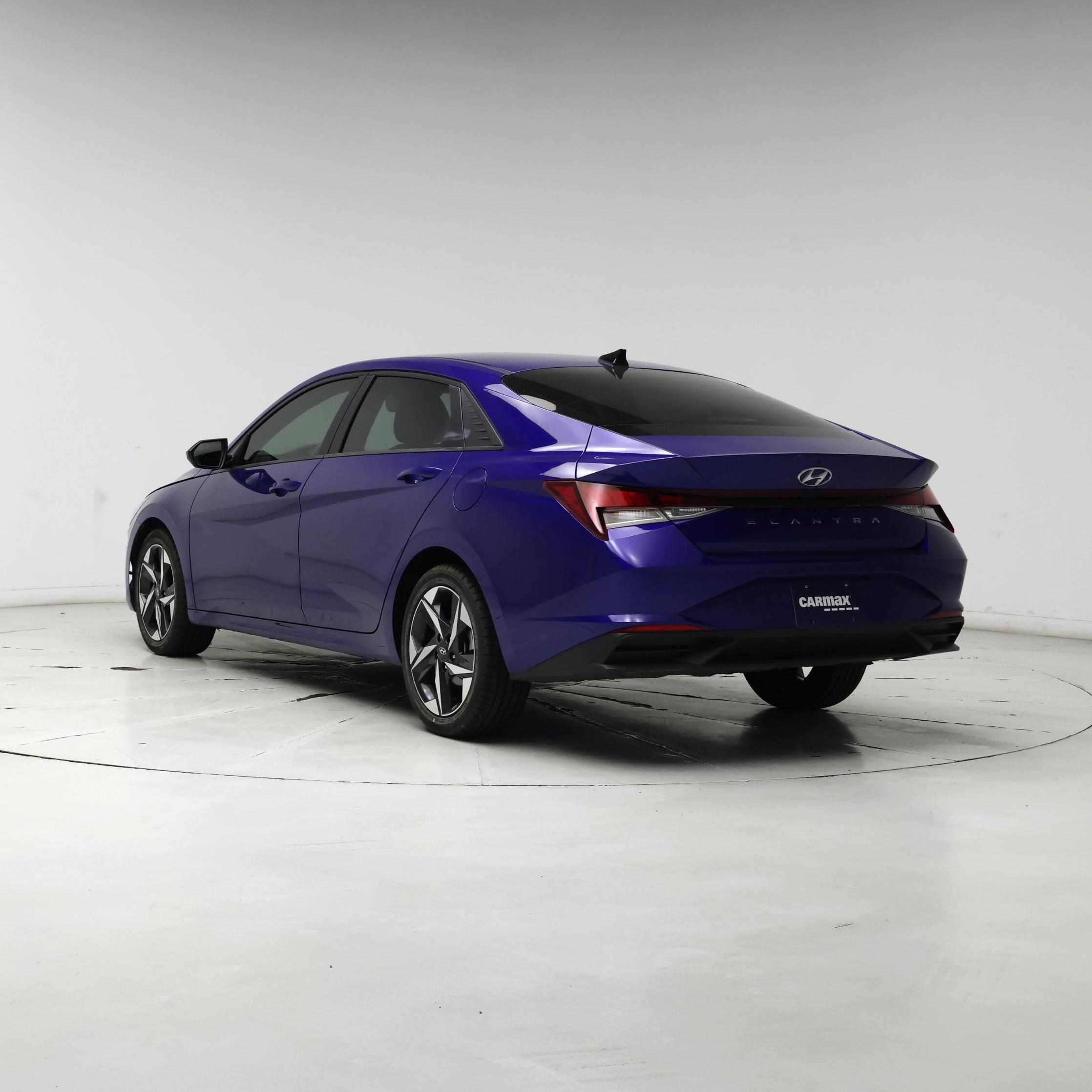 Thumbnail: 2023 Hyundai Elantra - 2