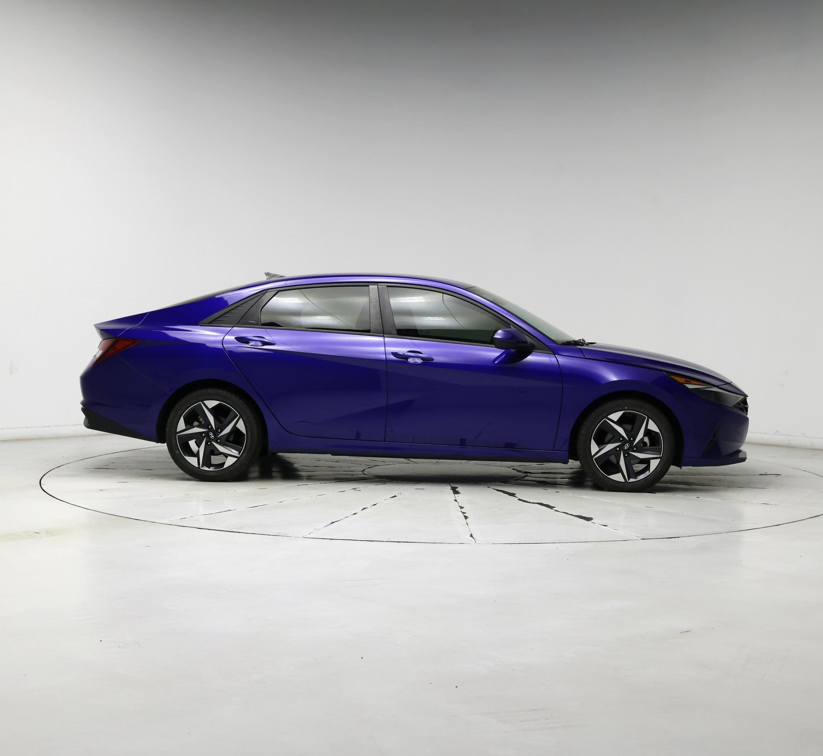 Thumbnail: 2023 Hyundai Elantra - 7