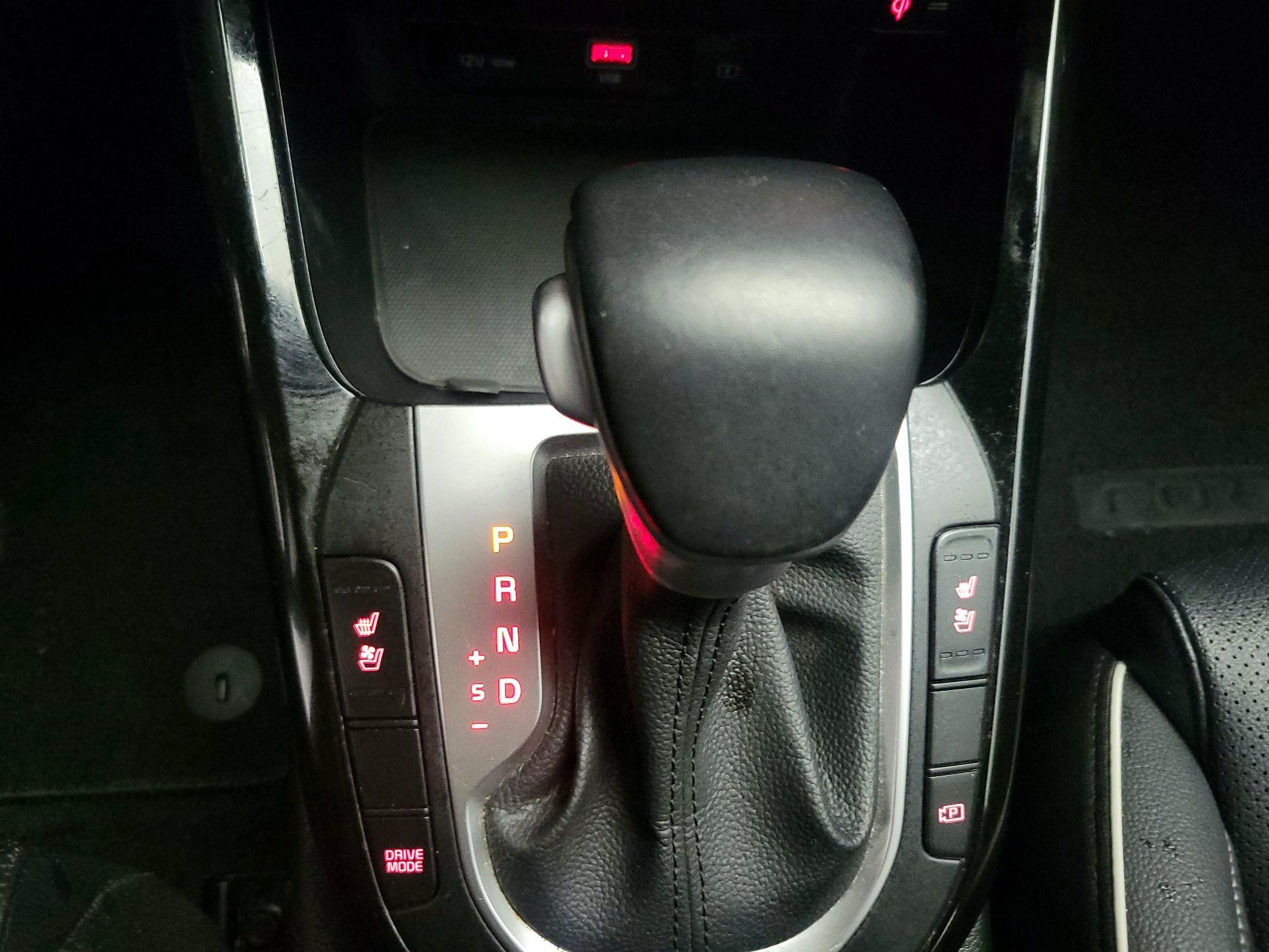 Thumbnail: 2023 Kia Forte - 18