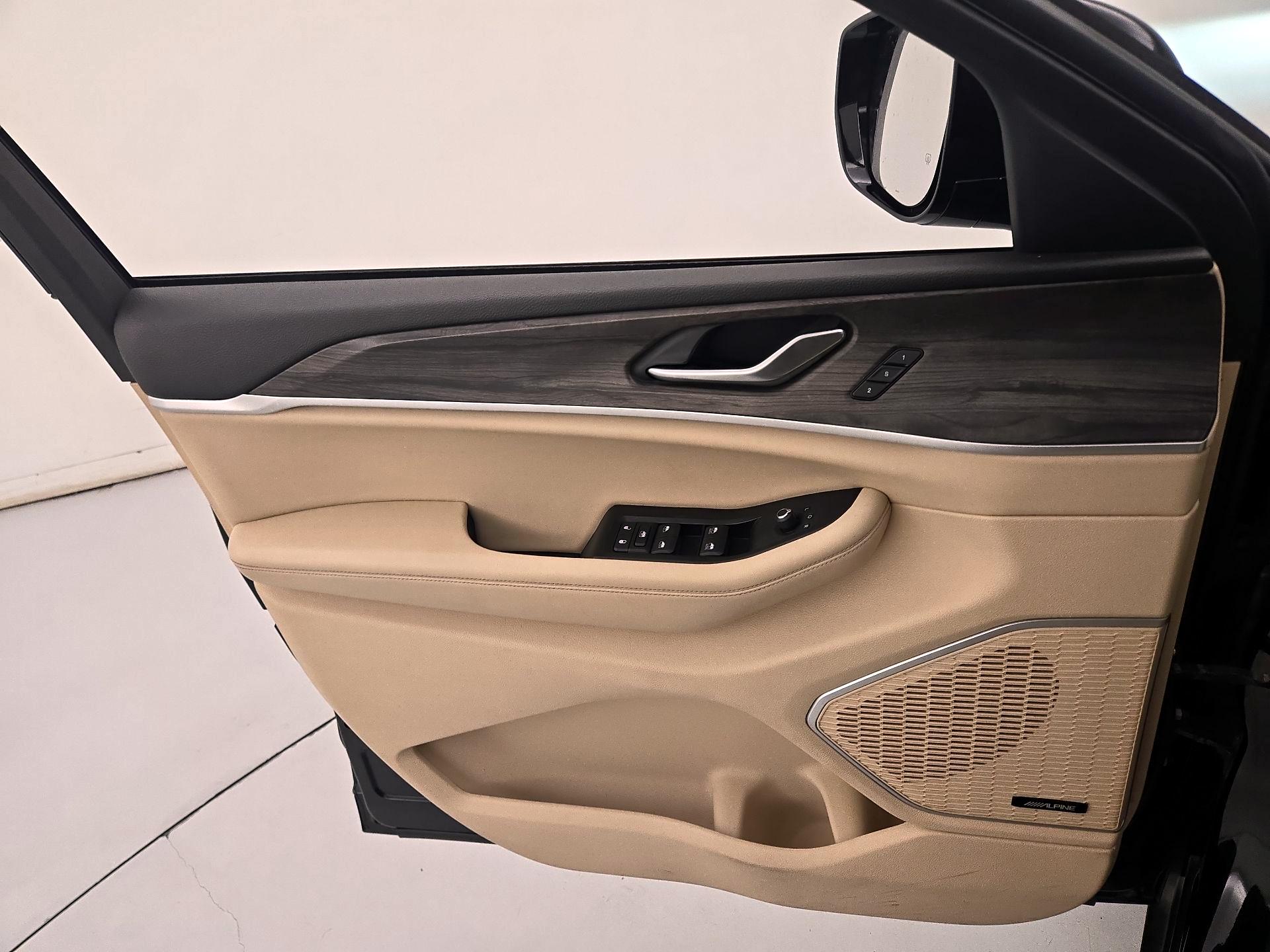 Thumbnail: 2021 Jeep Grand Cherokee L - 12
