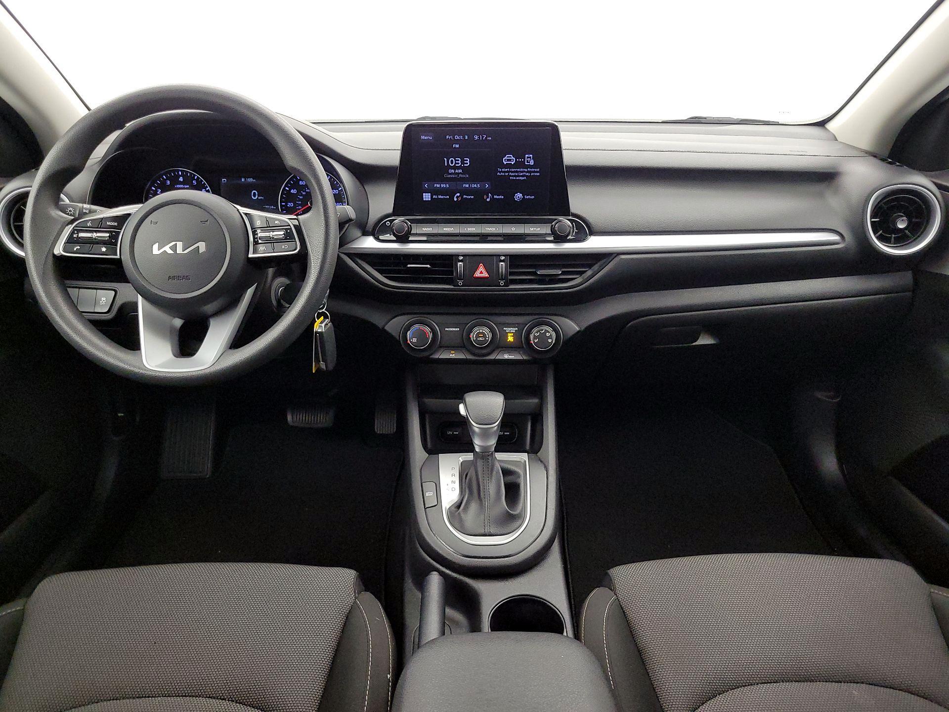 Thumbnail: 2023 Kia Forte - 9