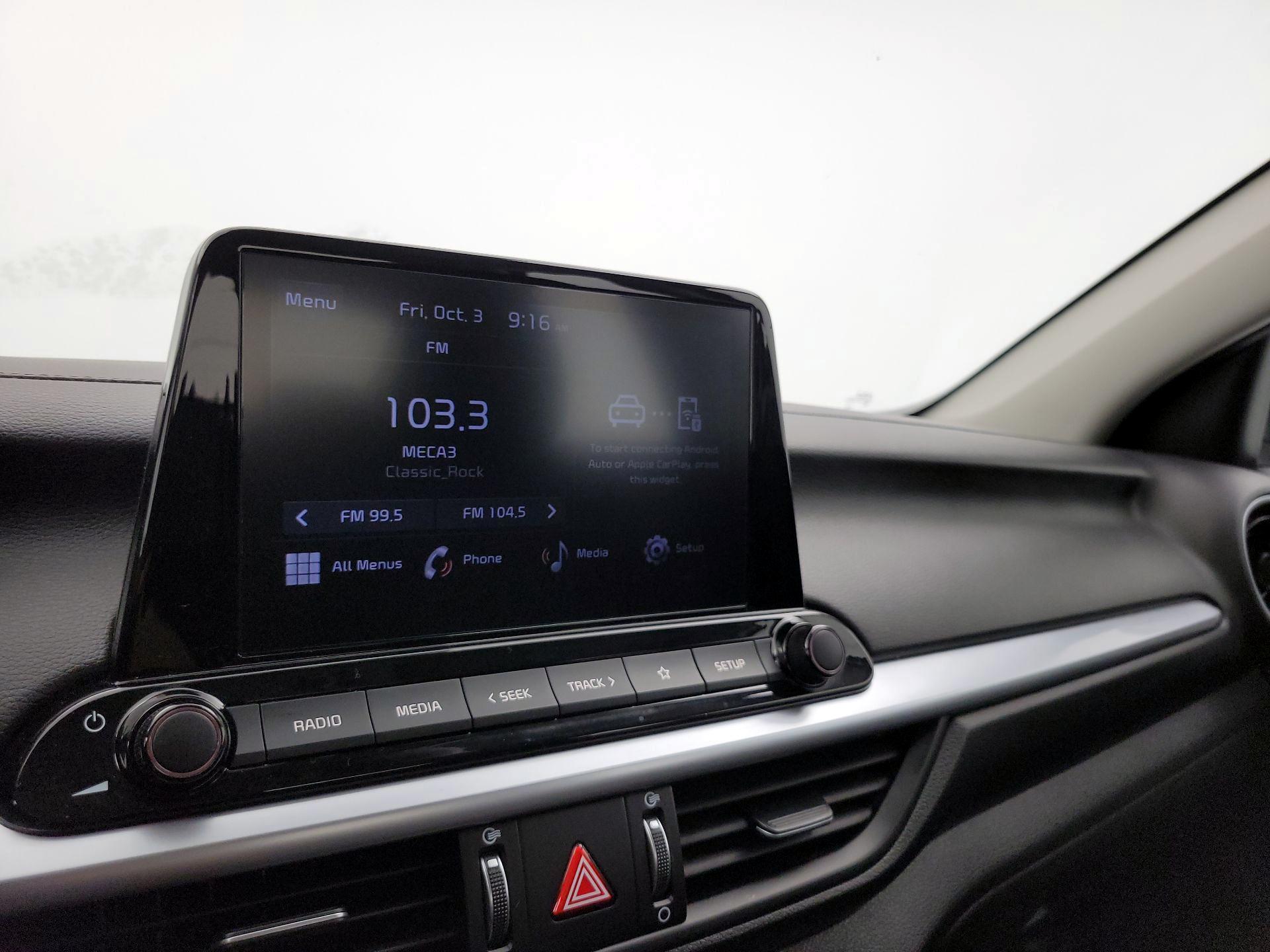Thumbnail: 2023 Kia Forte - 15