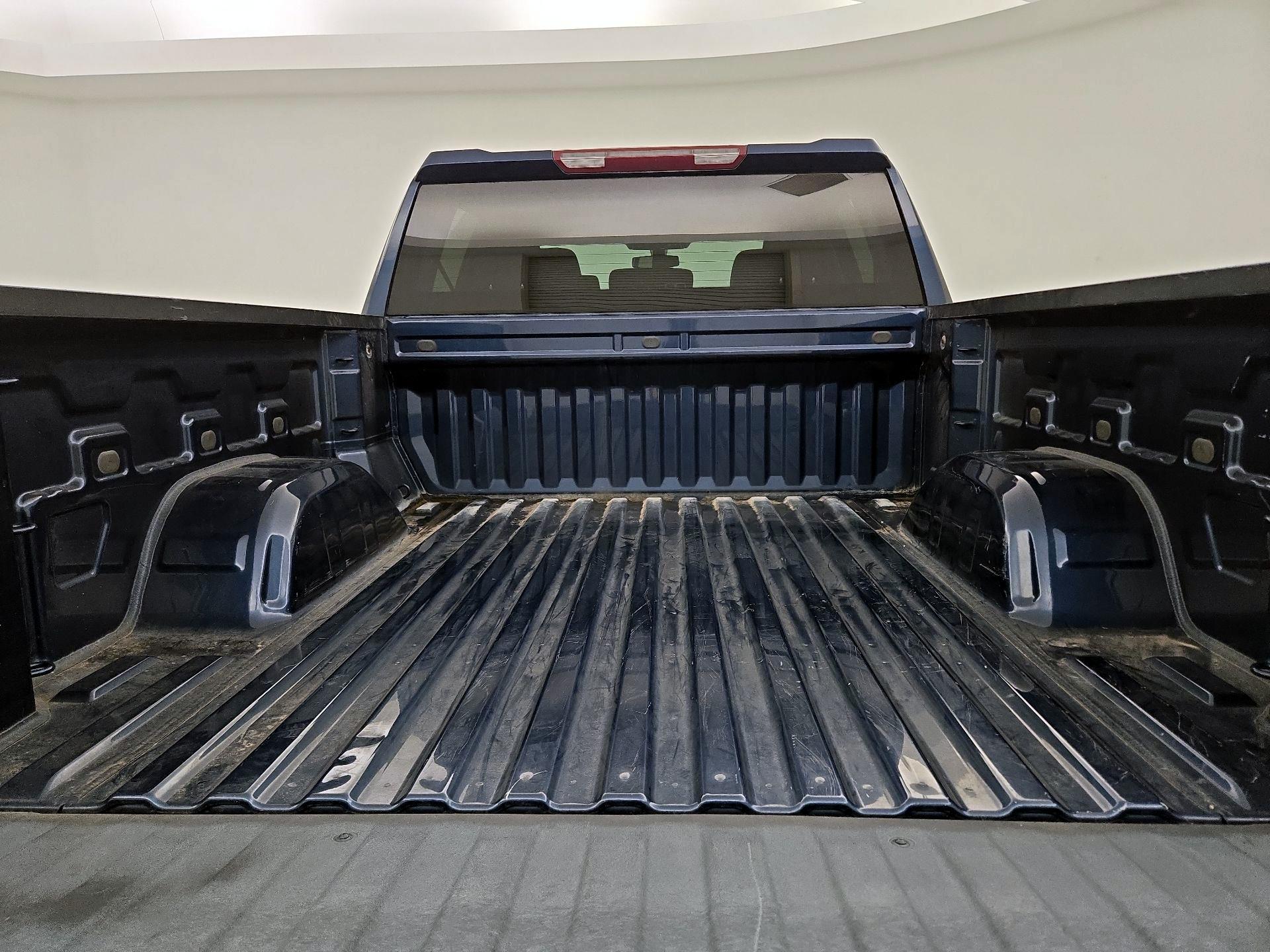 Thumbnail: 2020 Chevrolet Silverado 1500 - 20