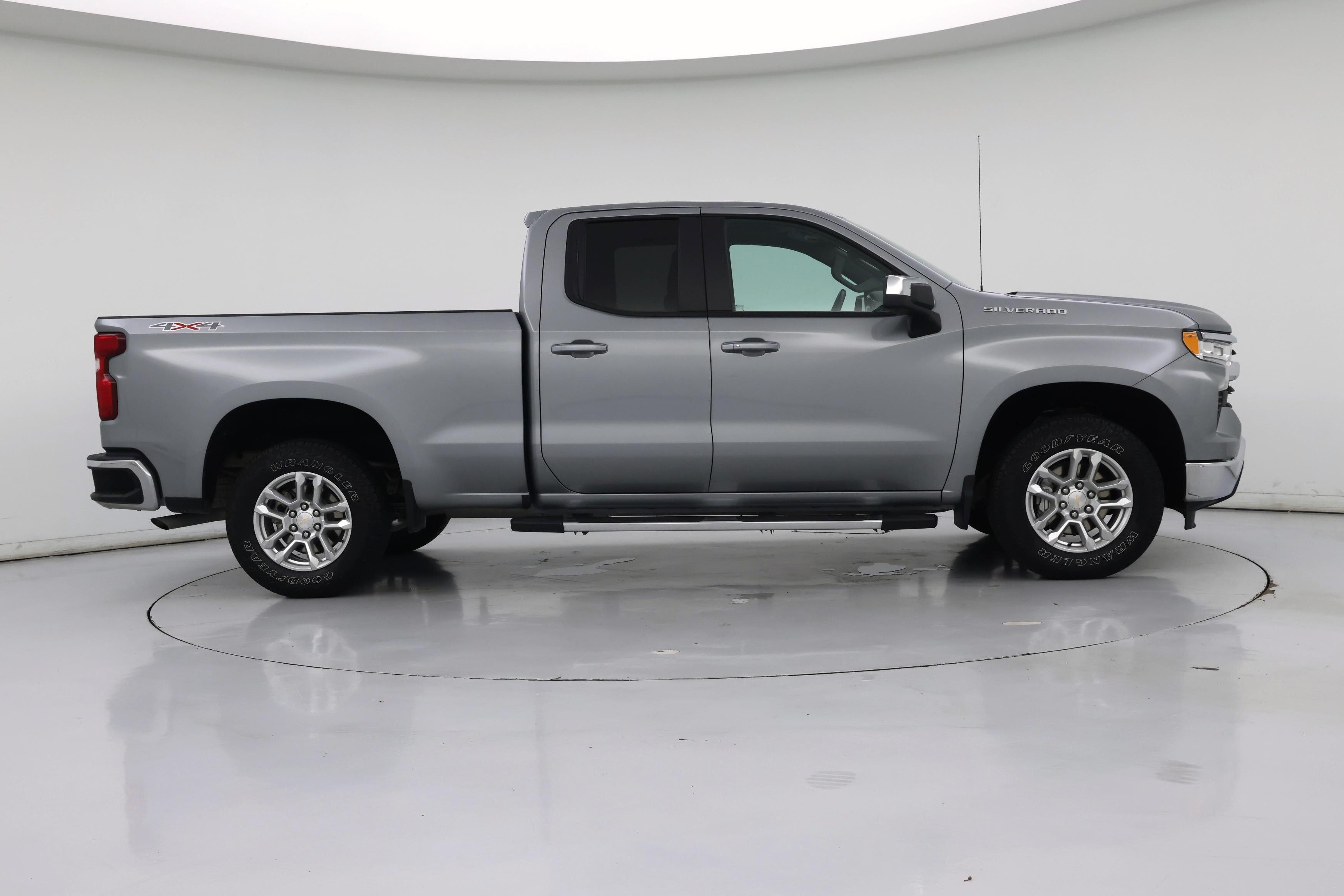 Thumbnail: 2024 Chevrolet Silverado 1500 - 7
