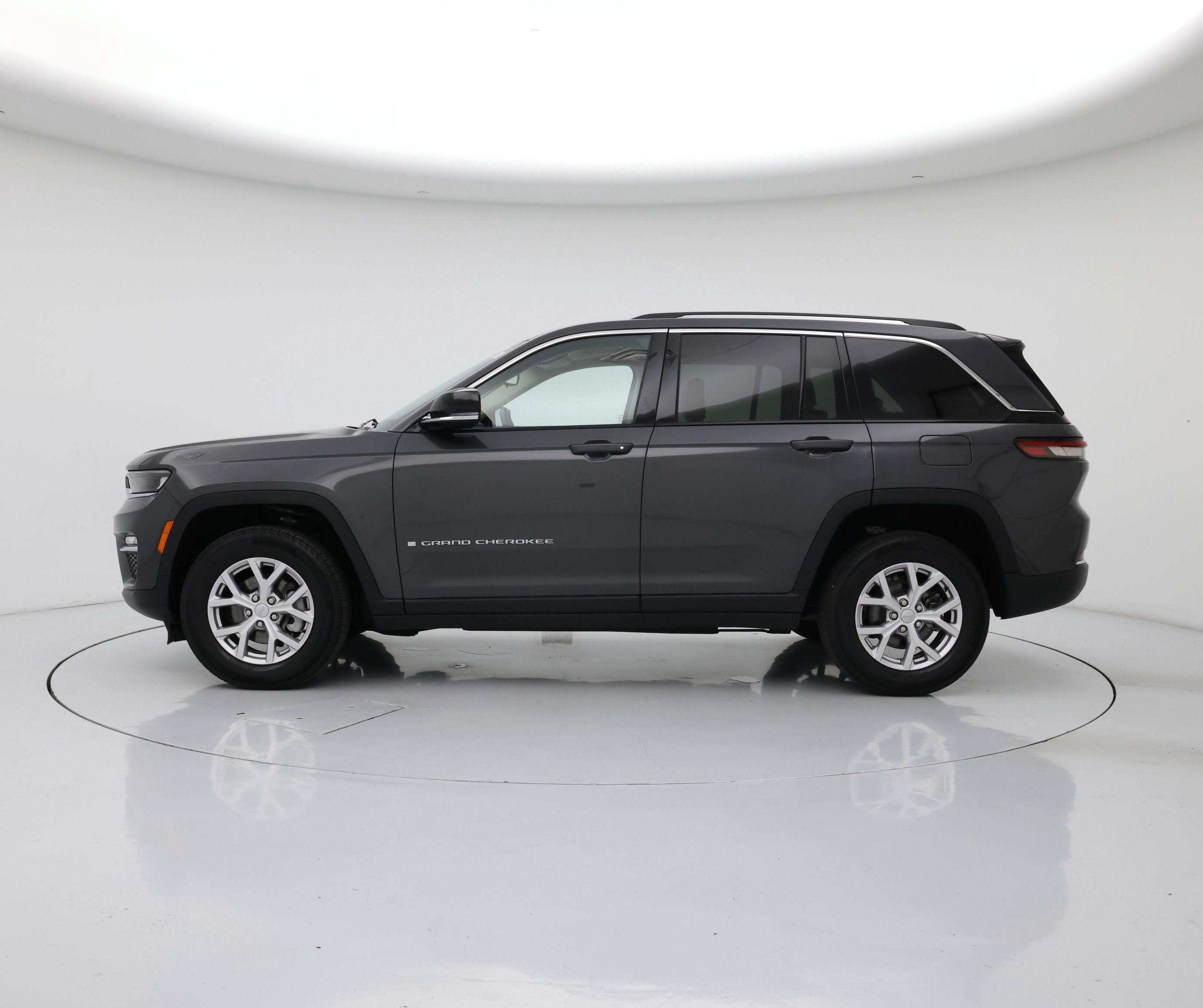 Thumbnail: 2022 Jeep Grand Cherokee - 3