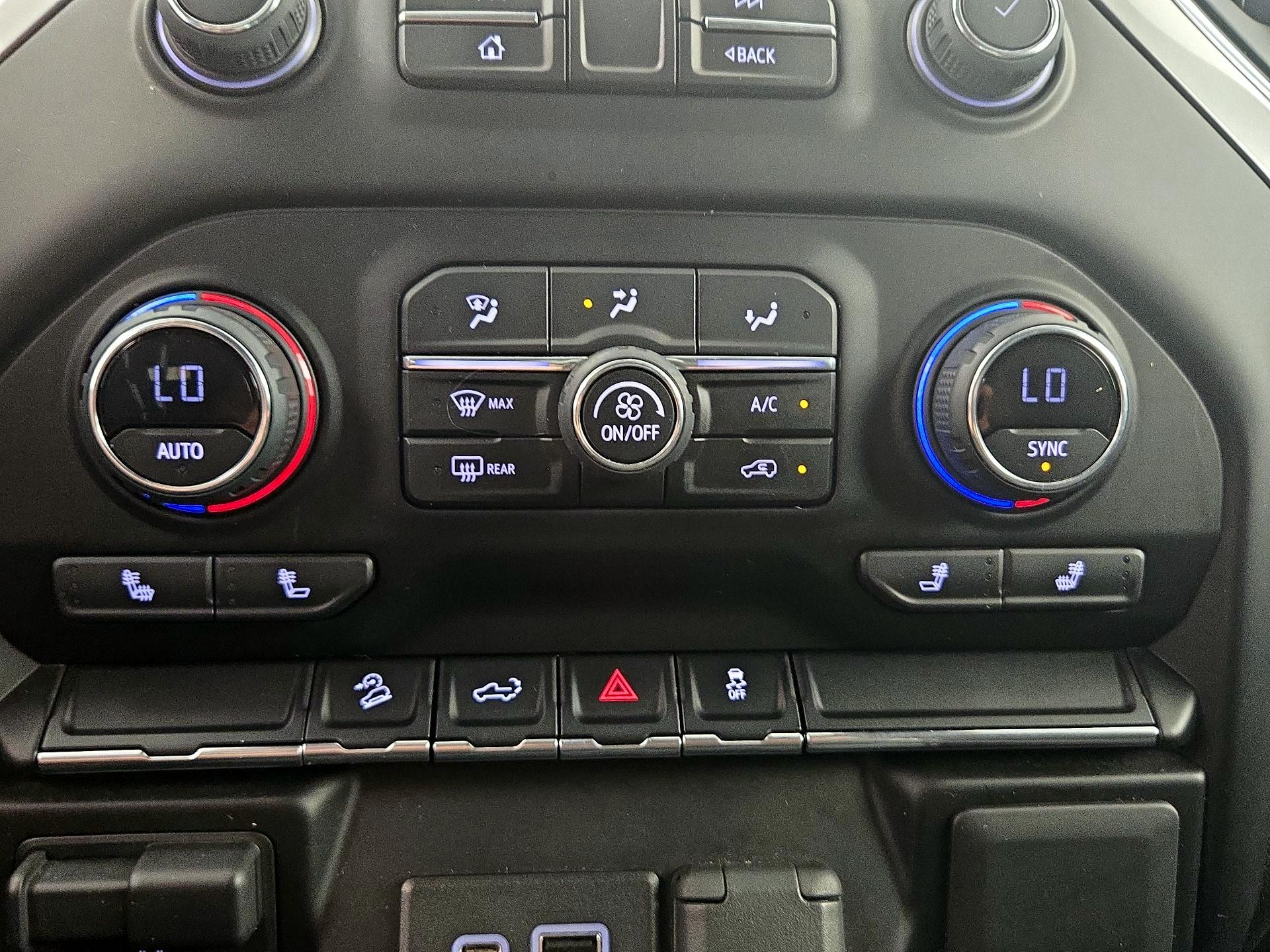 Thumbnail: 2021 Chevrolet Silverado 2500 - 16