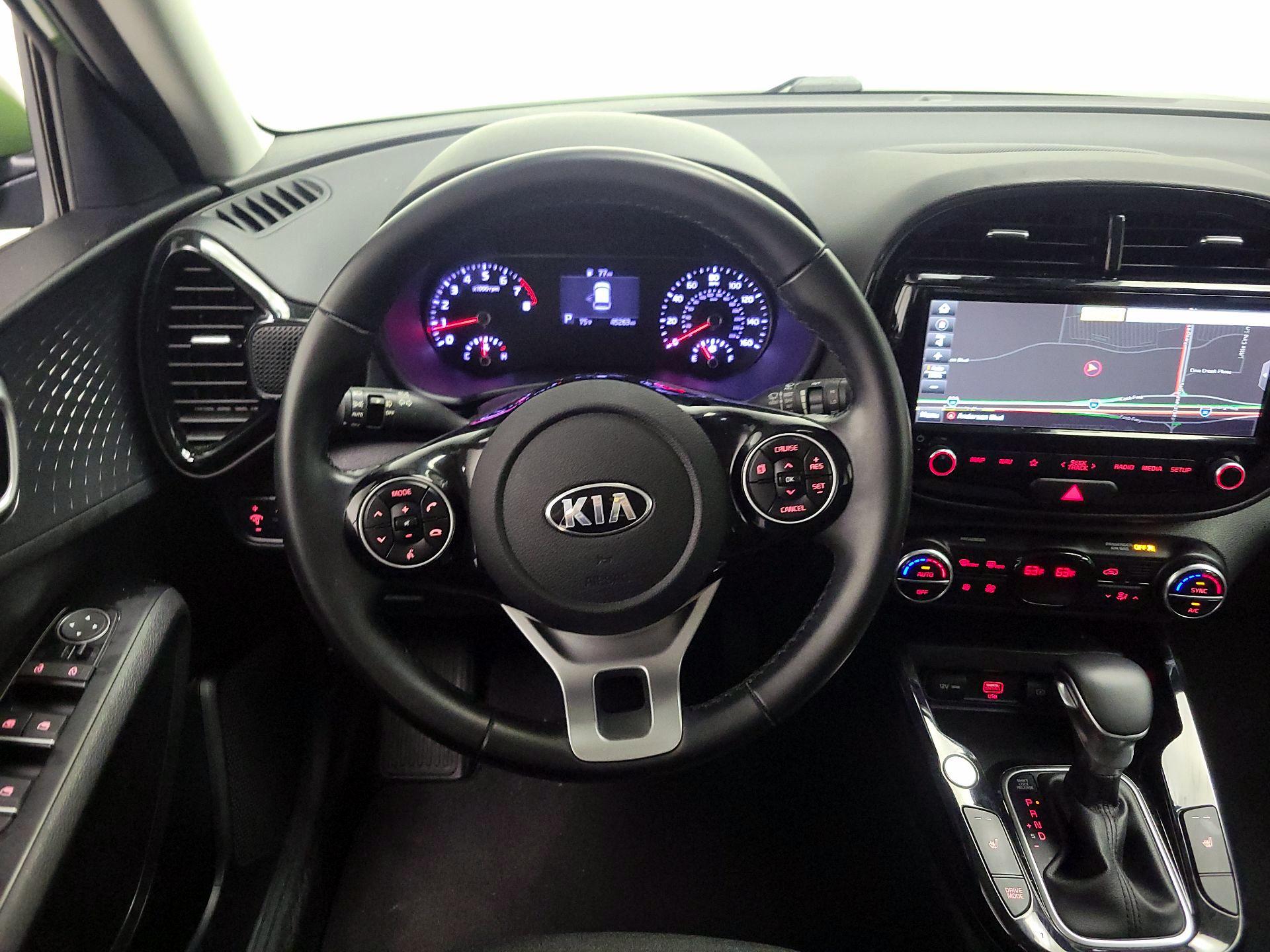 Thumbnail: 2020 Kia Soul - 10