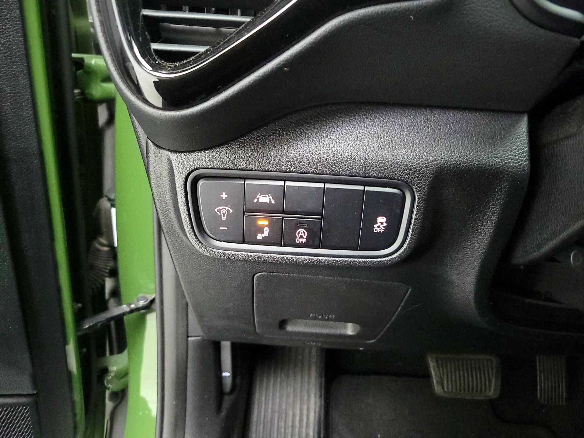 Thumbnail: 2020 Kia Soul - 13