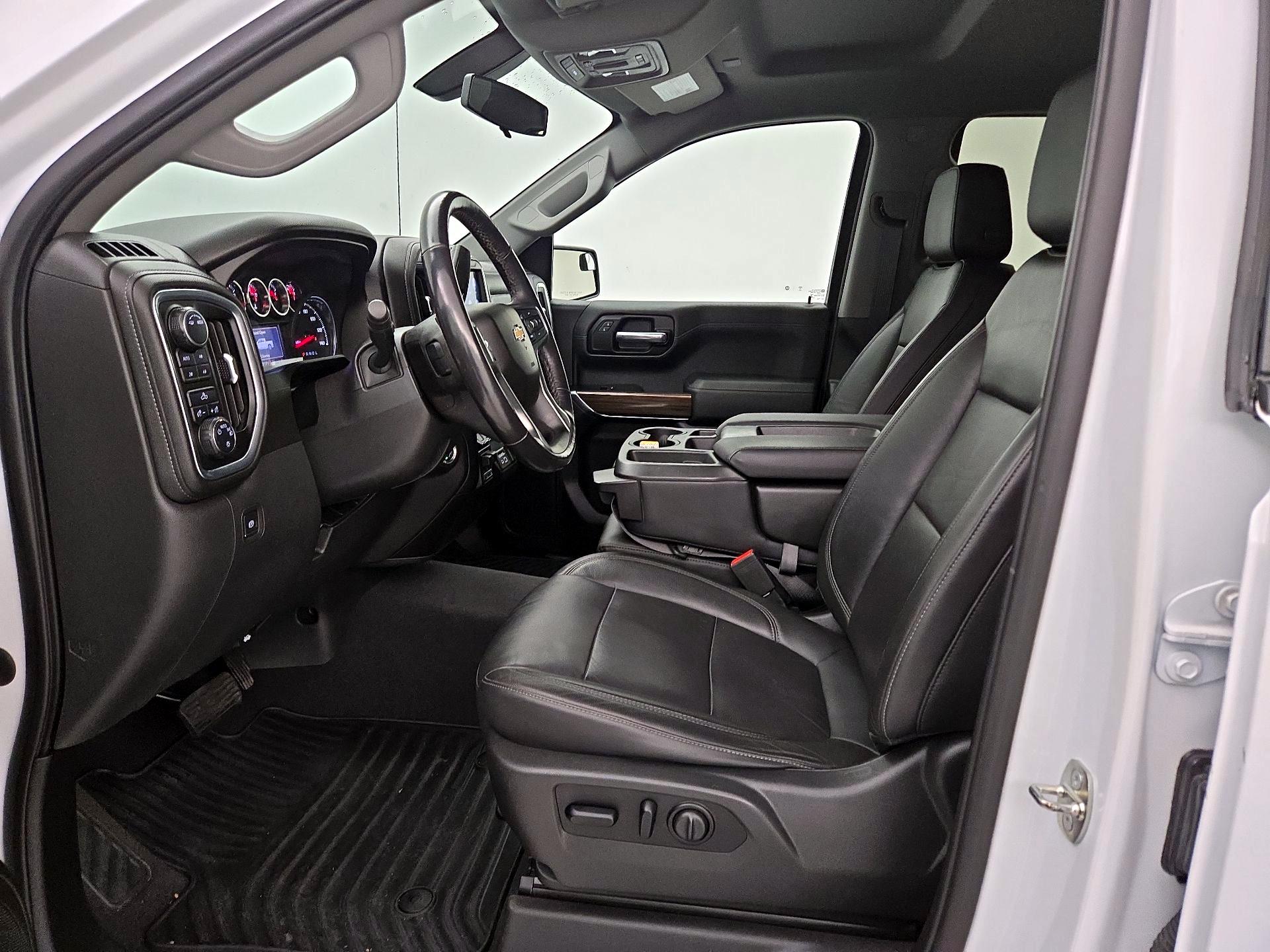 Thumbnail: 2020 Chevrolet Silverado 1500 - 11