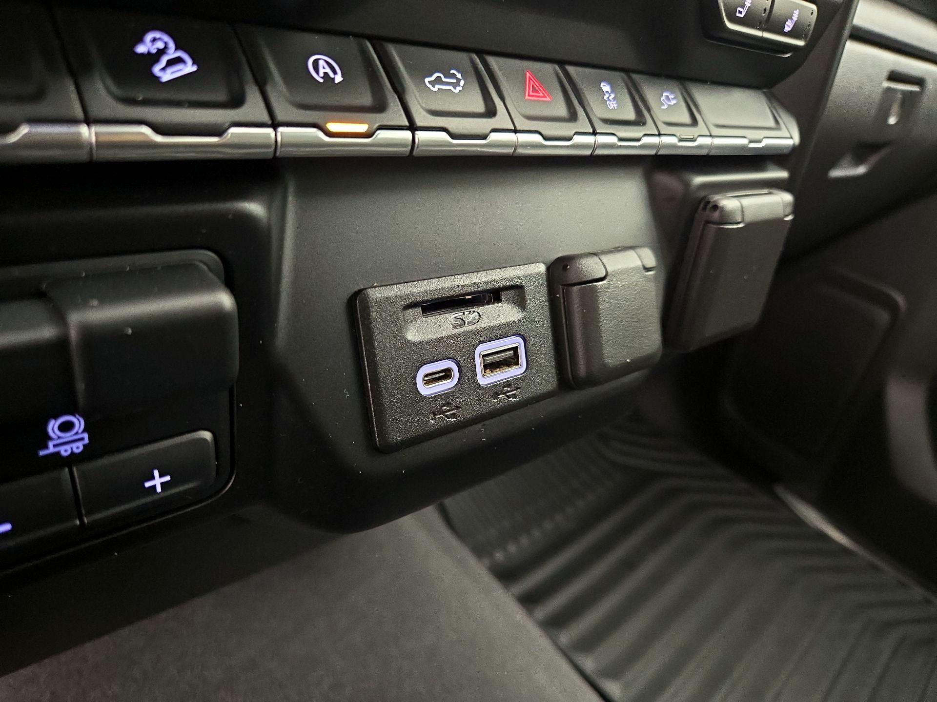 Thumbnail: 2020 Chevrolet Silverado 1500 - 18