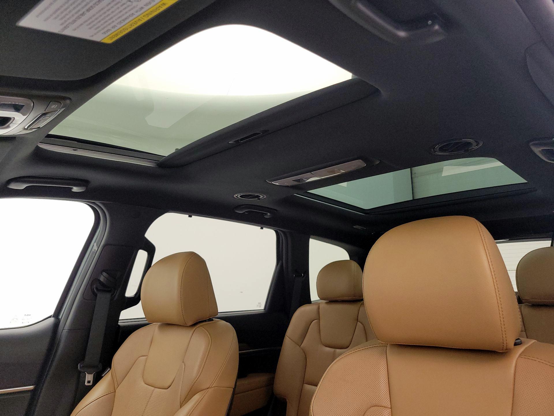 Thumbnail: 2022 Kia Telluride - 20