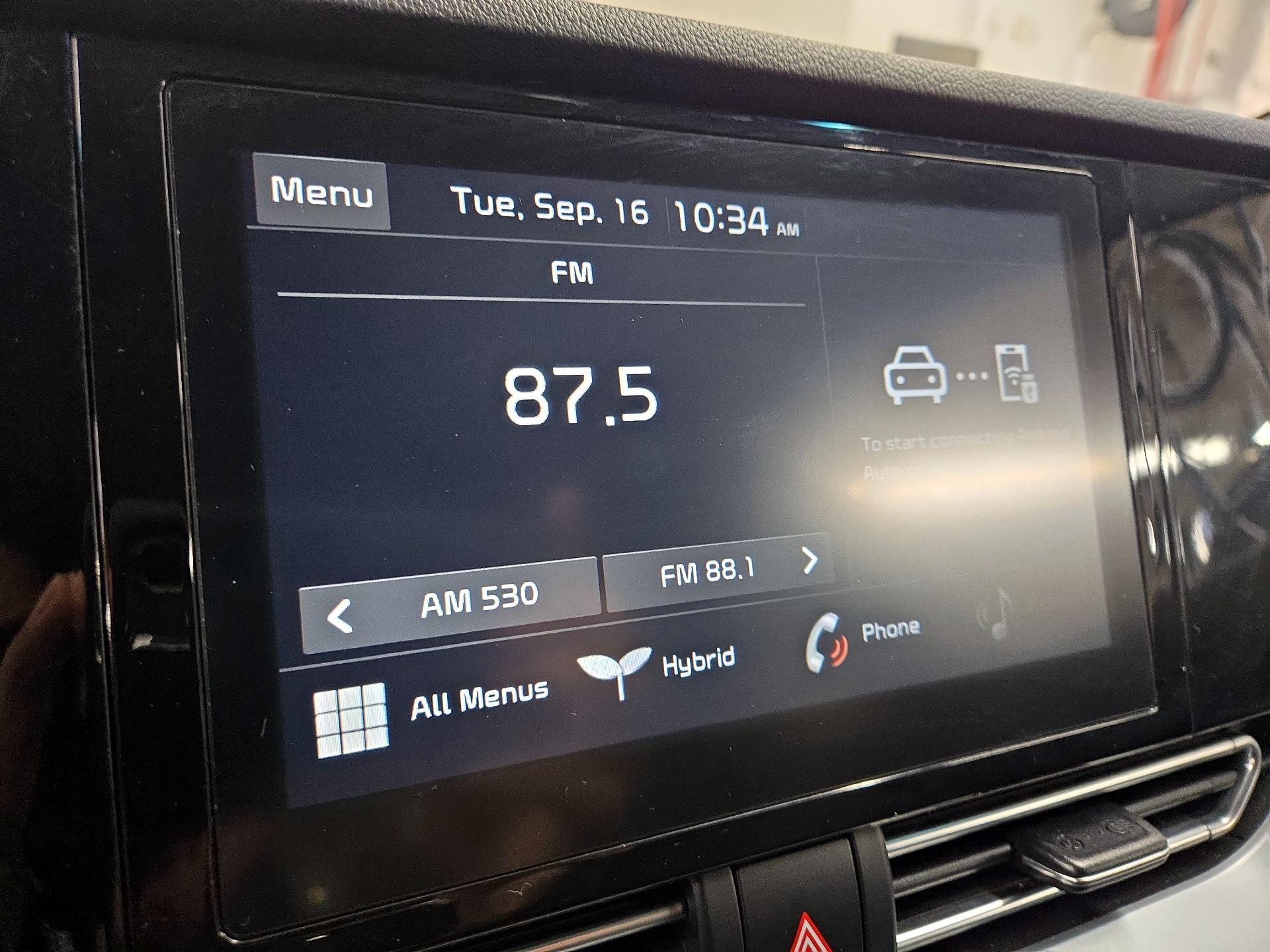 Thumbnail: 2021 Kia Niro - 15