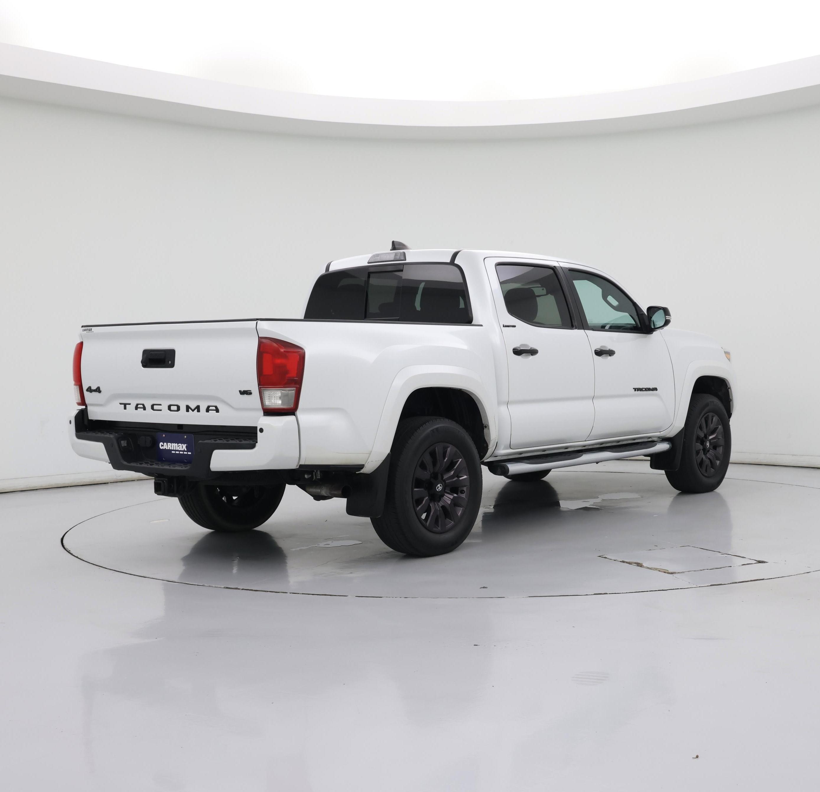 Thumbnail: 2021 Toyota Tacoma - 8