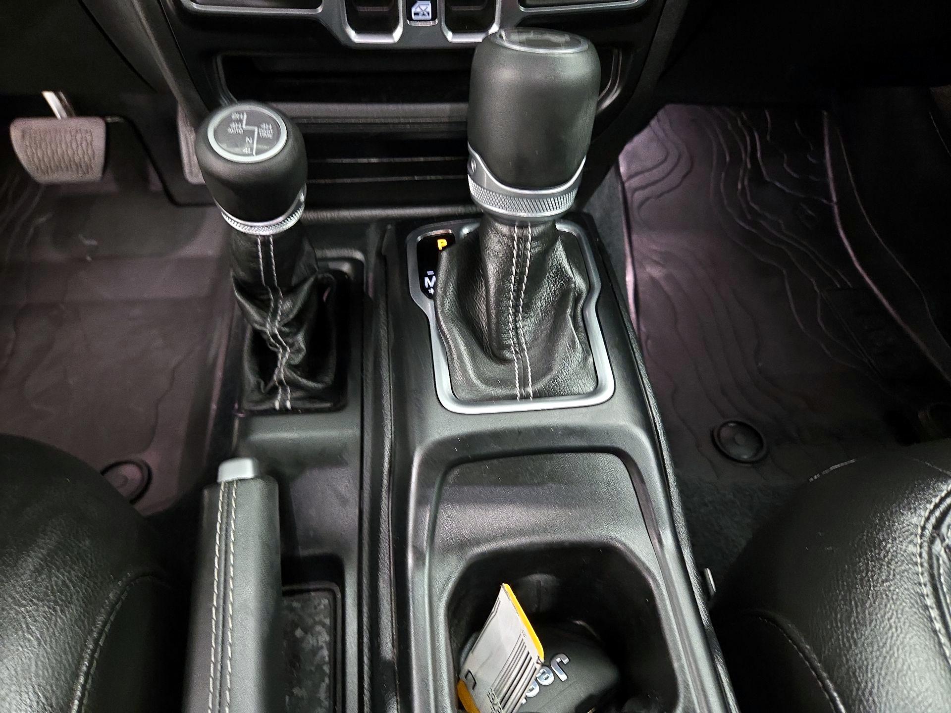 Thumbnail: 2021 Jeep Wrangler - 18