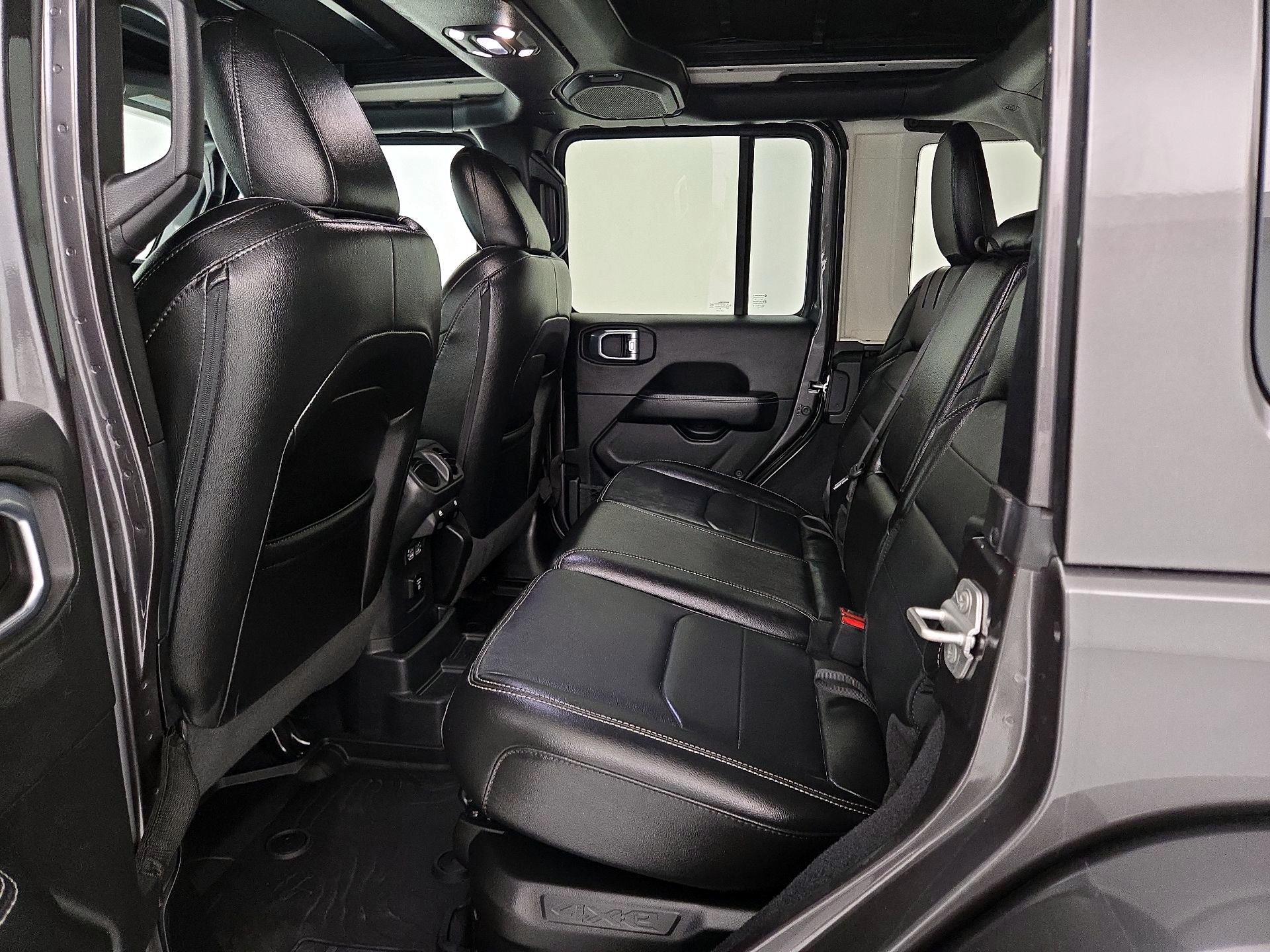 Thumbnail: 2021 Jeep Wrangler - 20