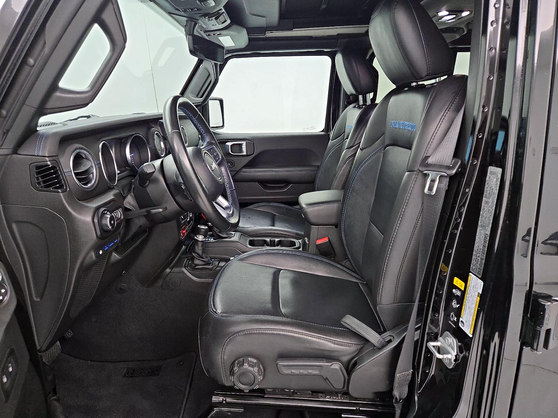 Thumbnail: 2022 Jeep Wrangler - 11