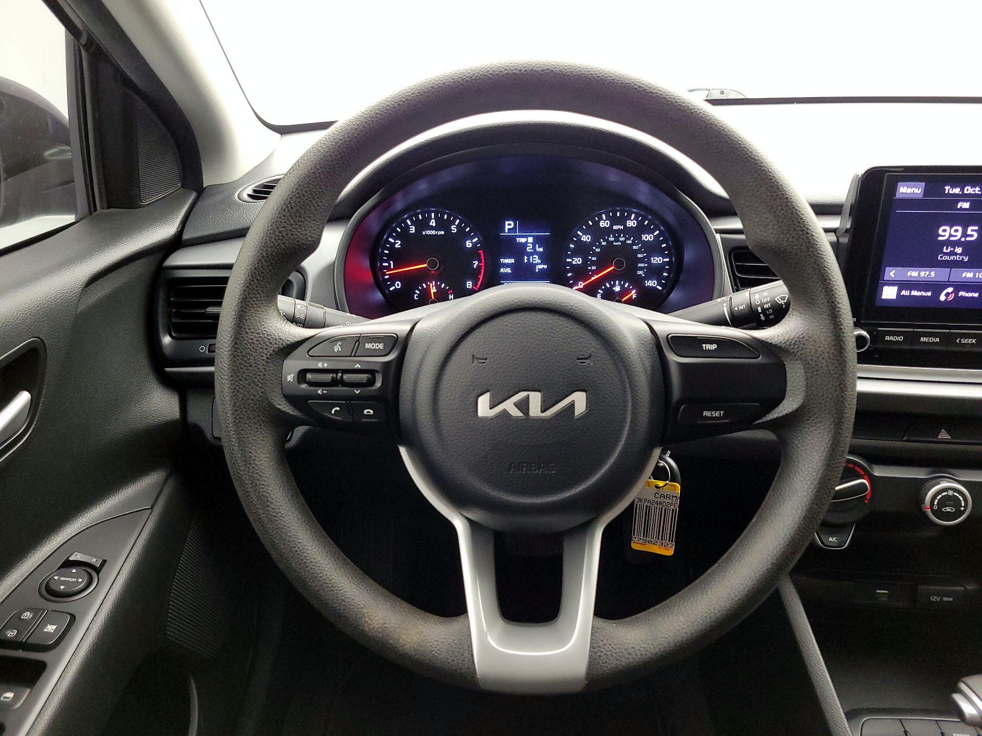 Thumbnail: 2023 Kia Rio - 10