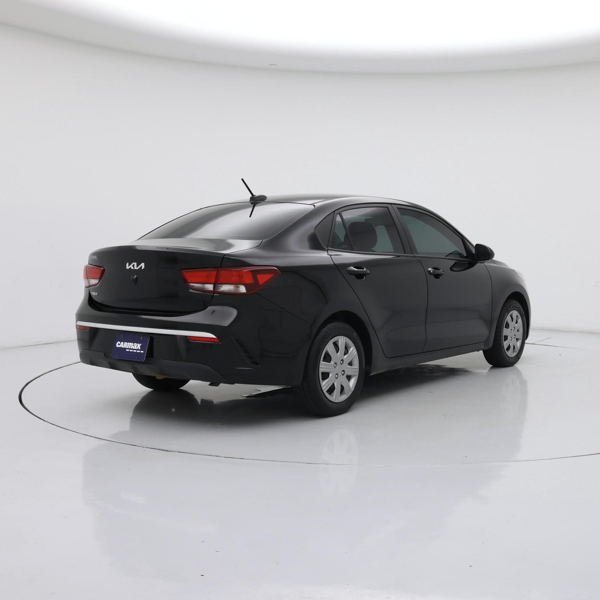 Thumbnail: 2023 Kia Rio - 8