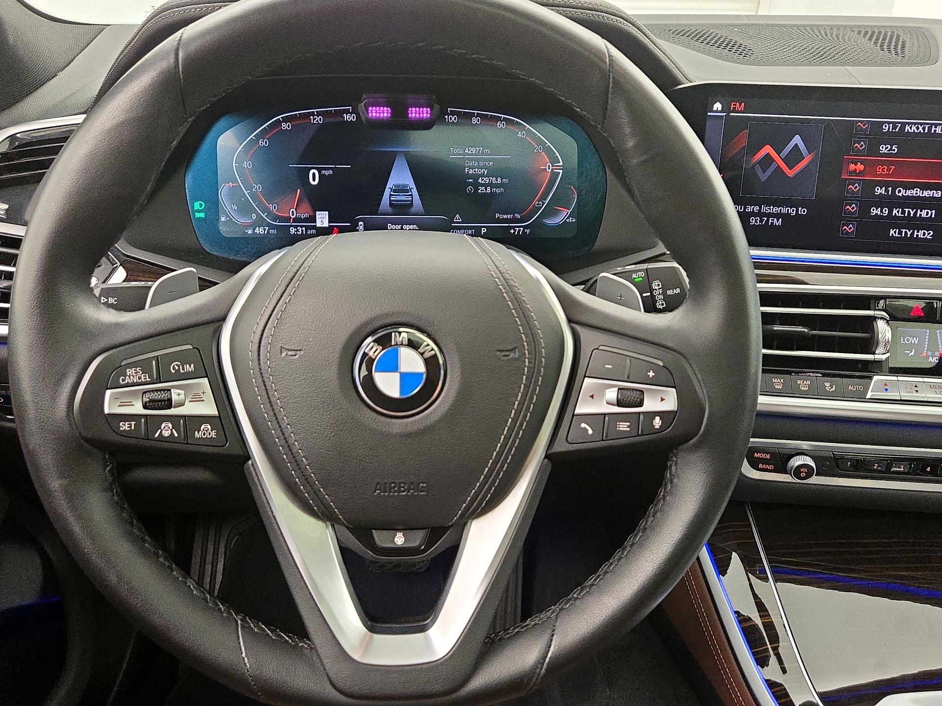 Thumbnail: 2021 BMW X5 - 10