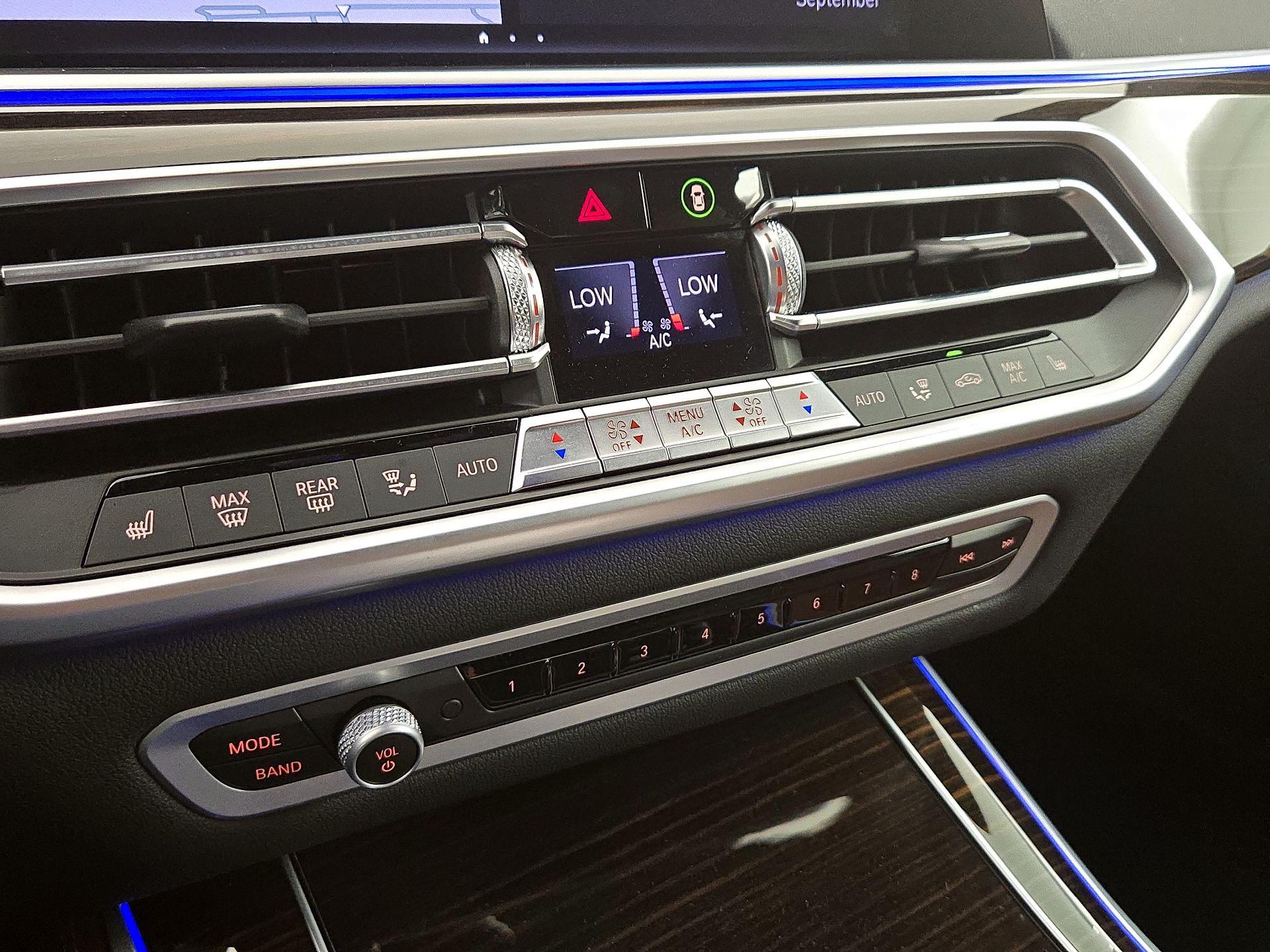 Thumbnail: 2021 BMW X5 - 17