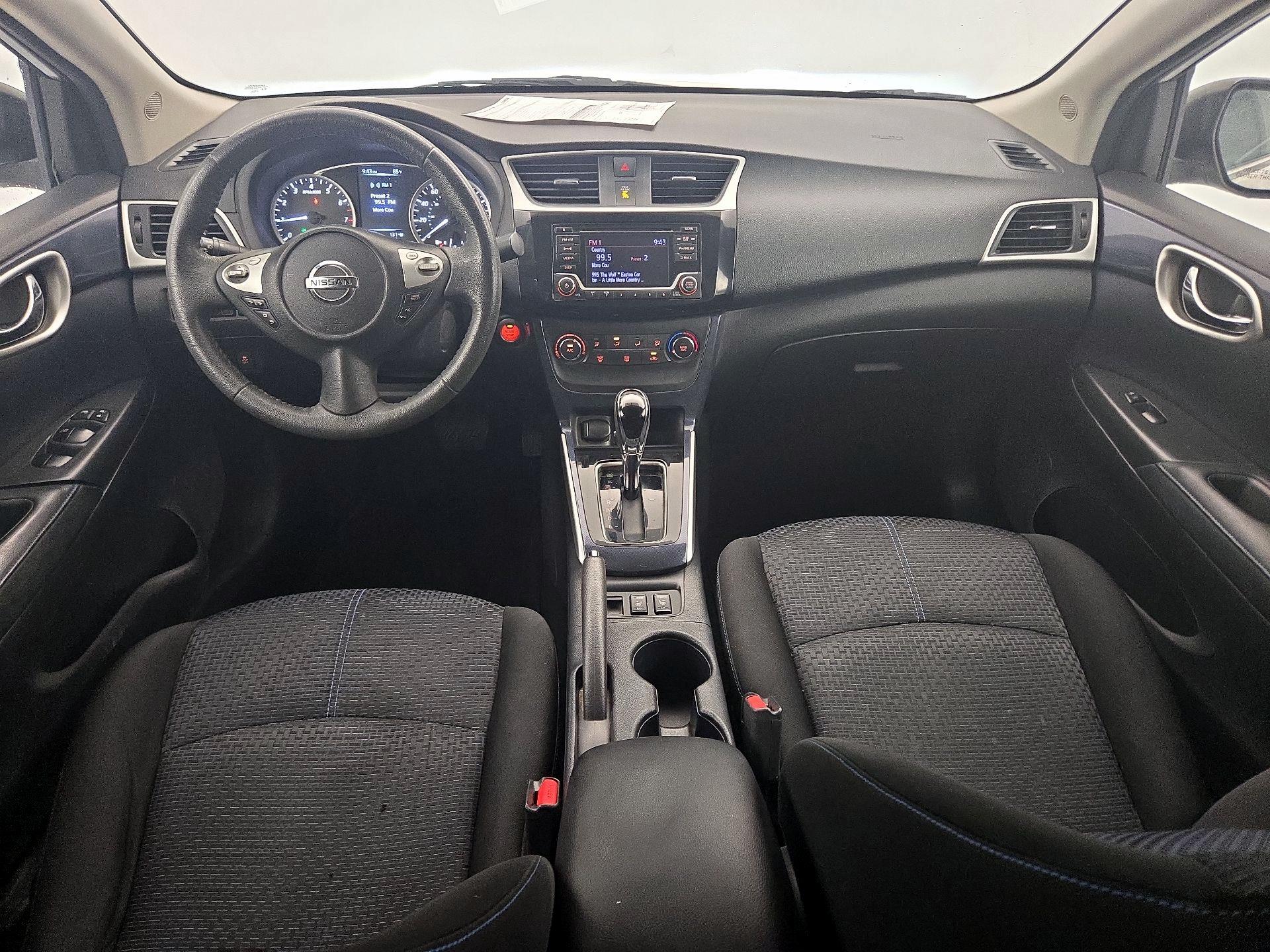 Thumbnail: 2017 Nissan Sentra - 9