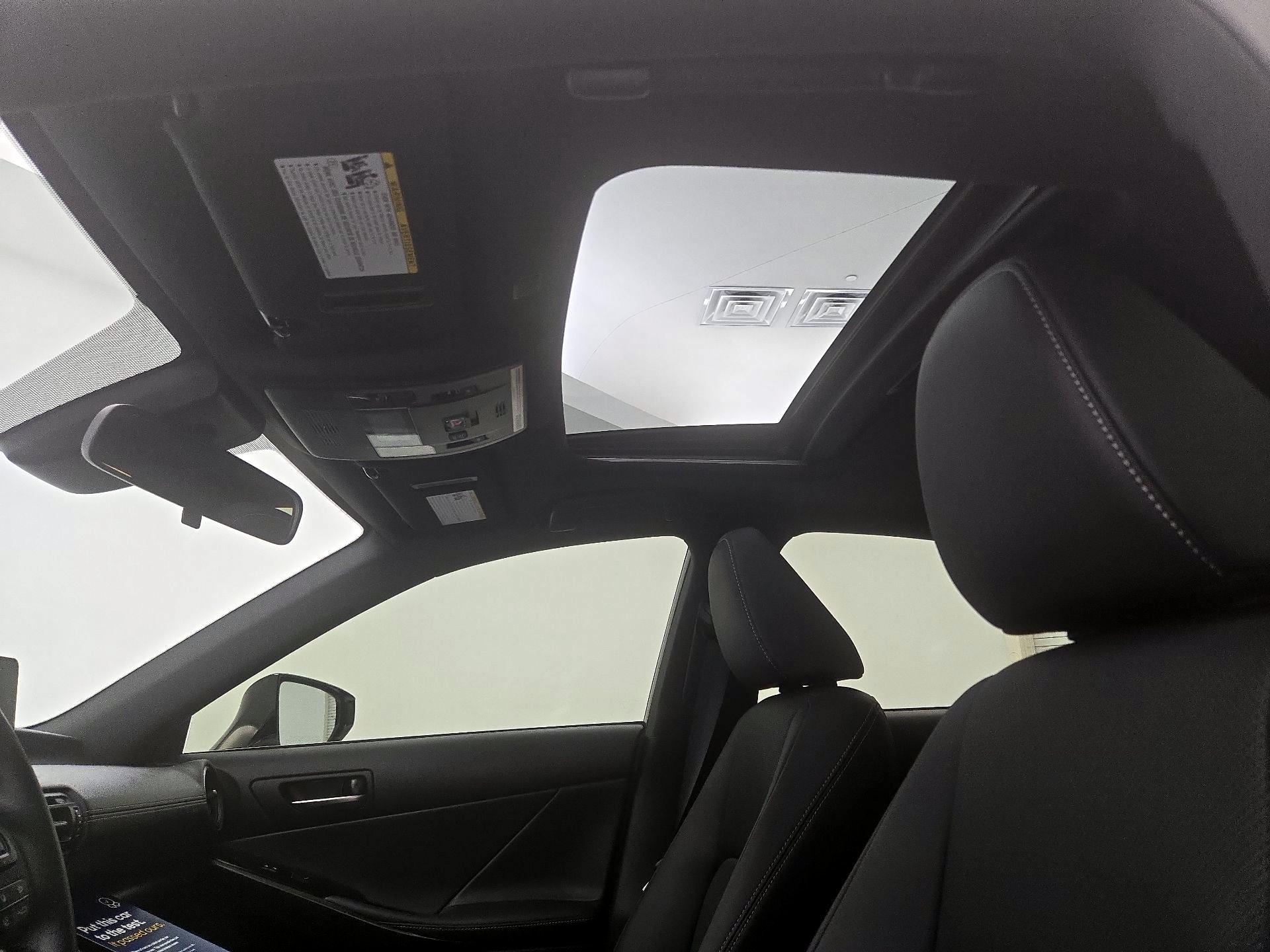 Thumbnail: 2024 Lexus IS - 19