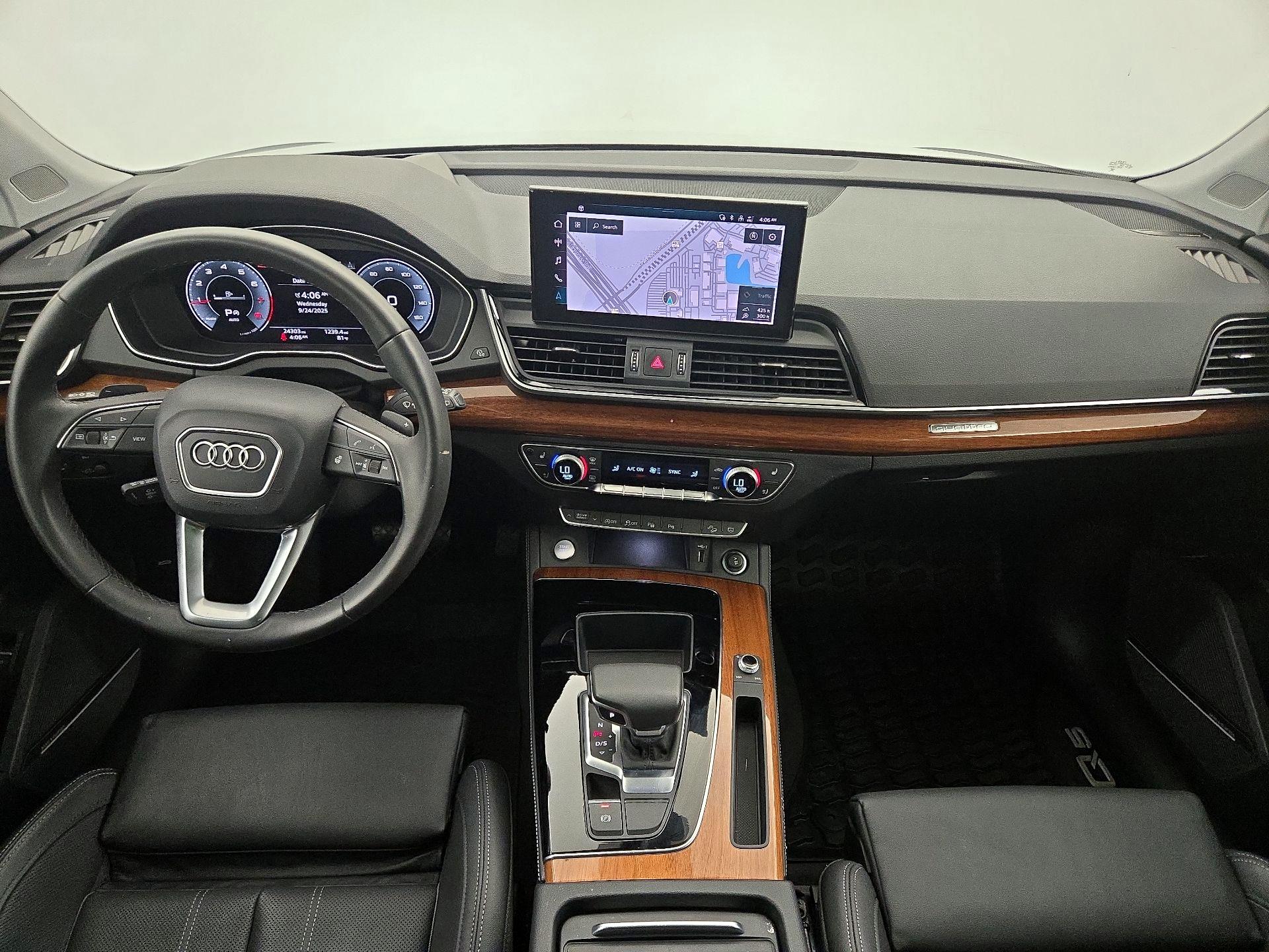 Thumbnail: 2023 Audi Q5 - 9
